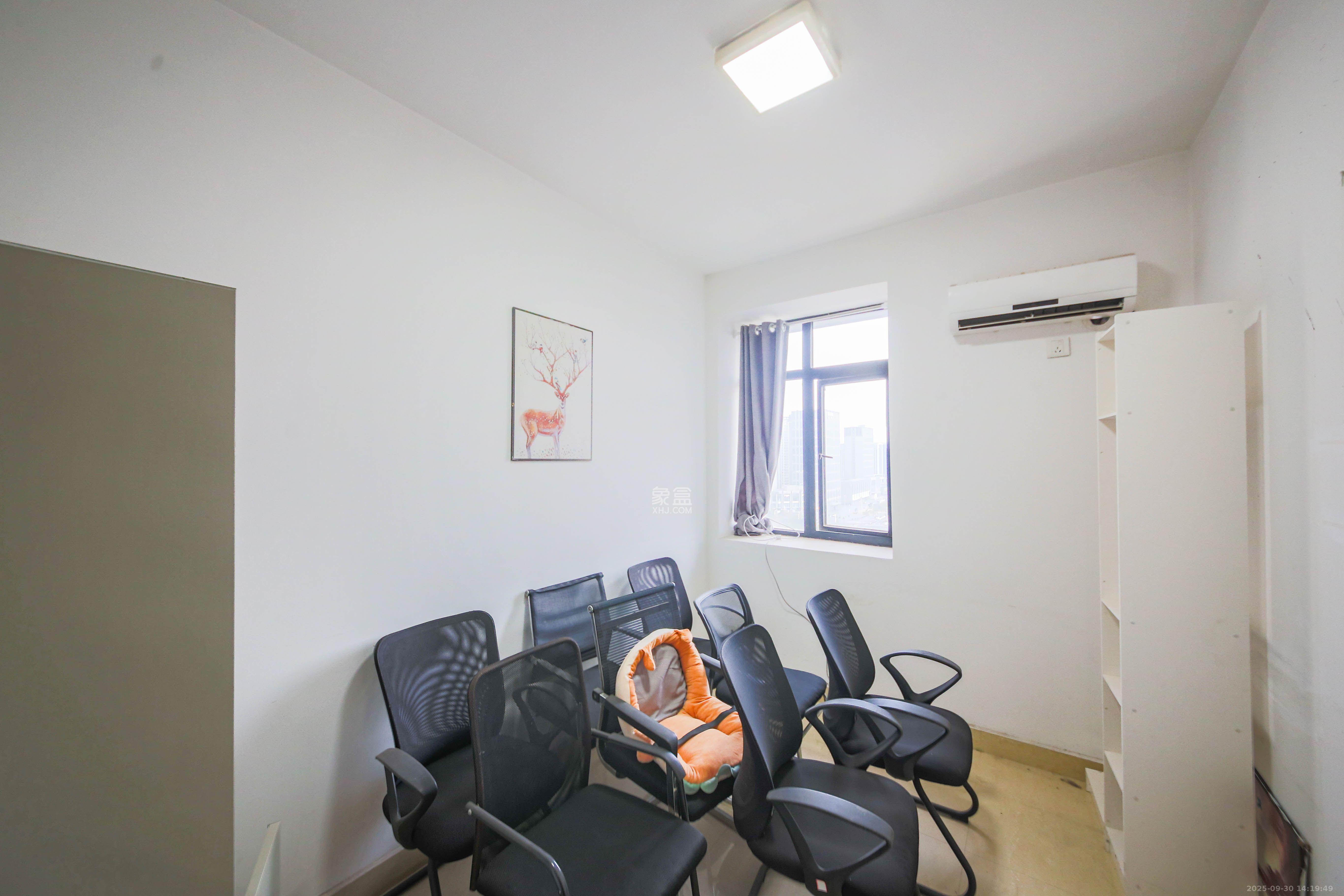 鑫远杰座 3室2厅1卫 3000.0元/月 鑫远杰座 3室2厅1卫 3000.0元/月室内图