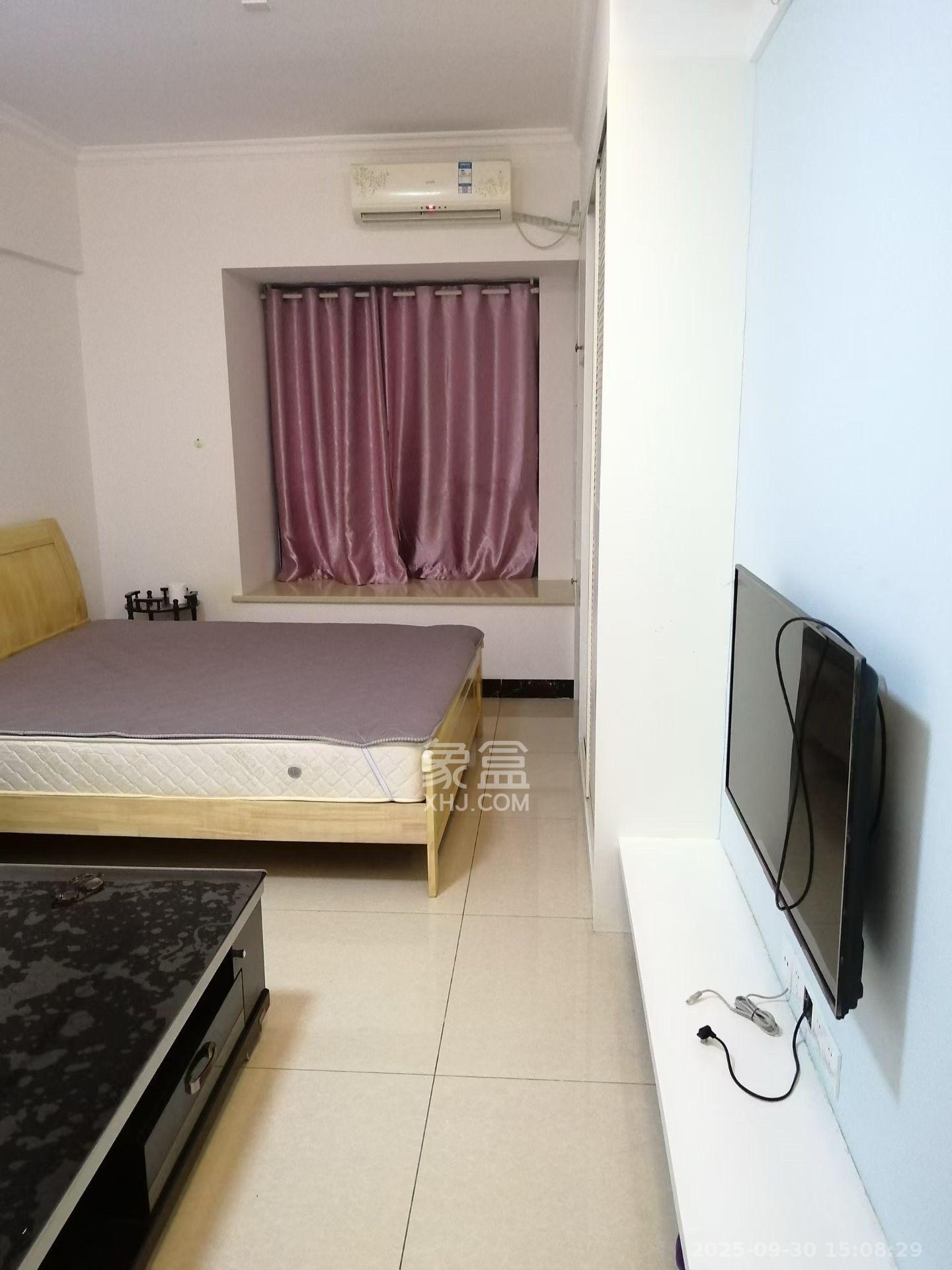 地华梅溪湖畔 1室1厅1卫 1800.0元/月 地华梅溪湖畔 1室1厅1卫 1800.0元/月室内图