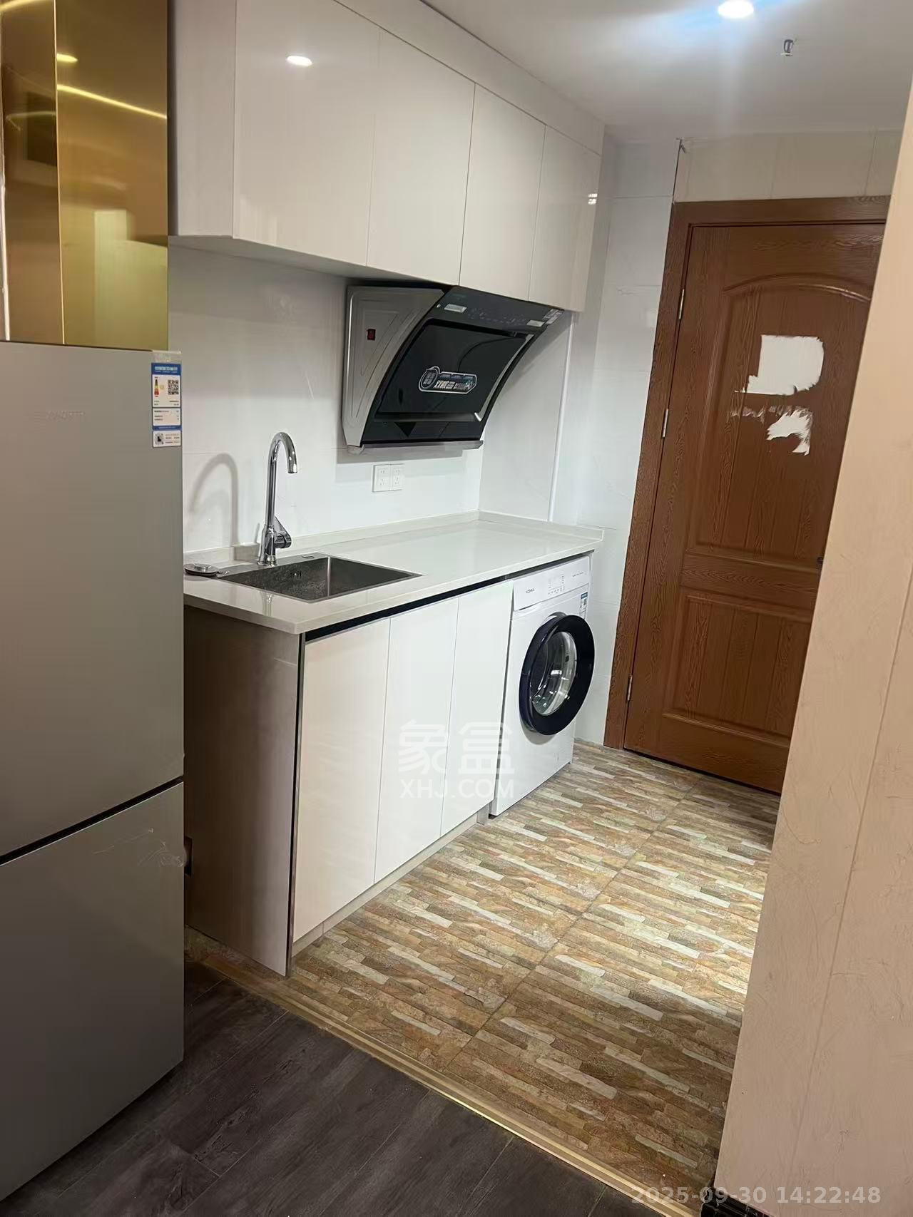 观园国际公寓 1室0厅1卫 1800.0元/月 观园国际公寓 1室0厅1卫 1800.0元/月室内图