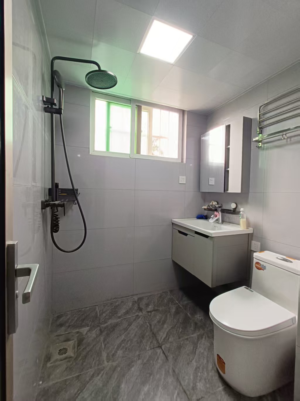 金银广场 3室1厅1卫 75.0万 金银广场 3室1厅1卫 75.0万室内图