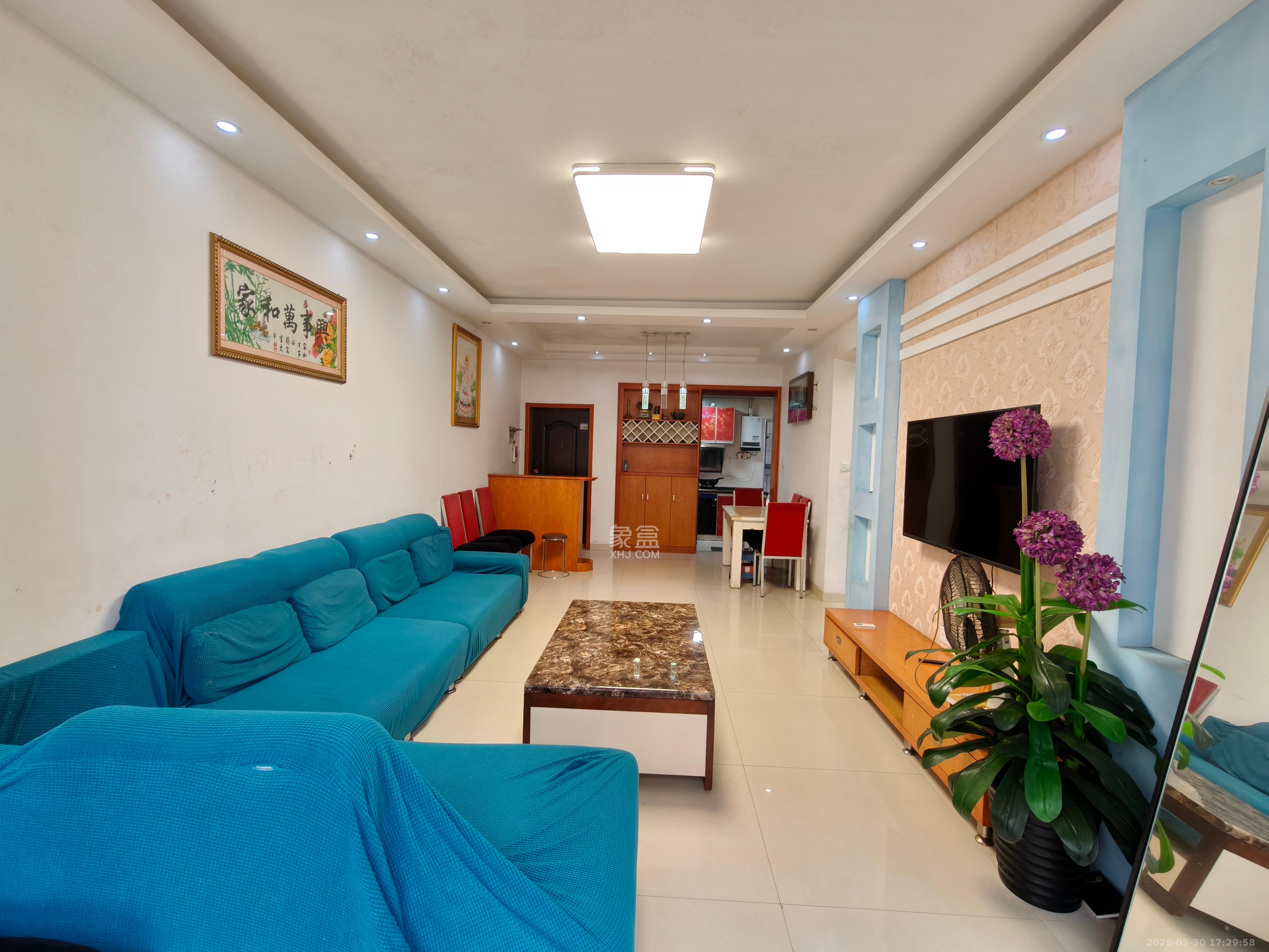 银盘鑫城  2室2厅1卫    1450.0元/月室内图