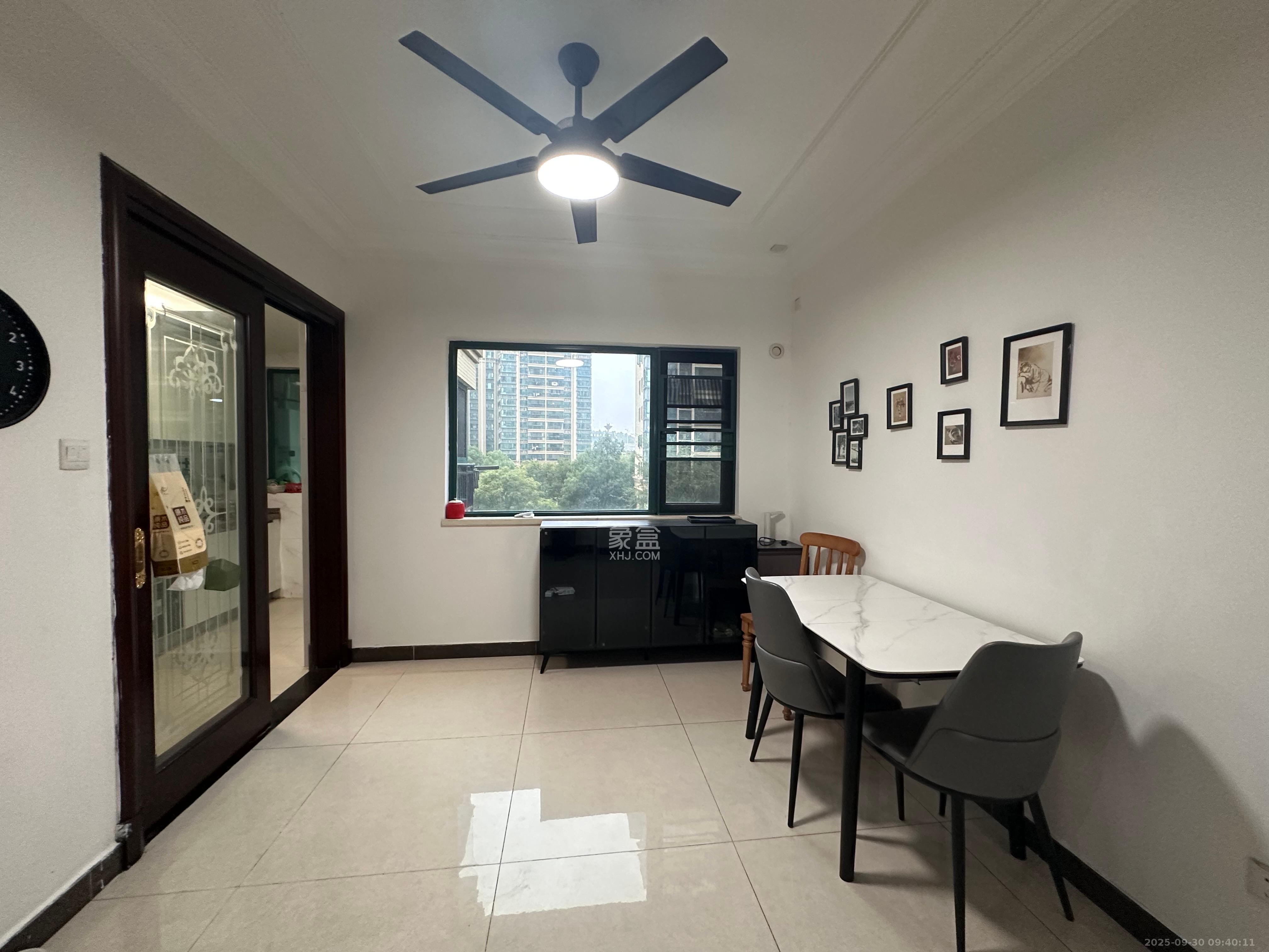 恒大雅苑  3室2厅1卫    2600.0元/月室内图