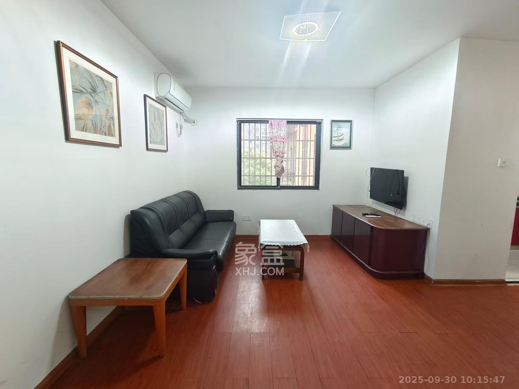 上峰苑(兰亭玥岛) 2室1厅1卫 2000.0元/月 上峰苑(兰亭玥岛) 2室1厅1卫 2000.0元/月室内图