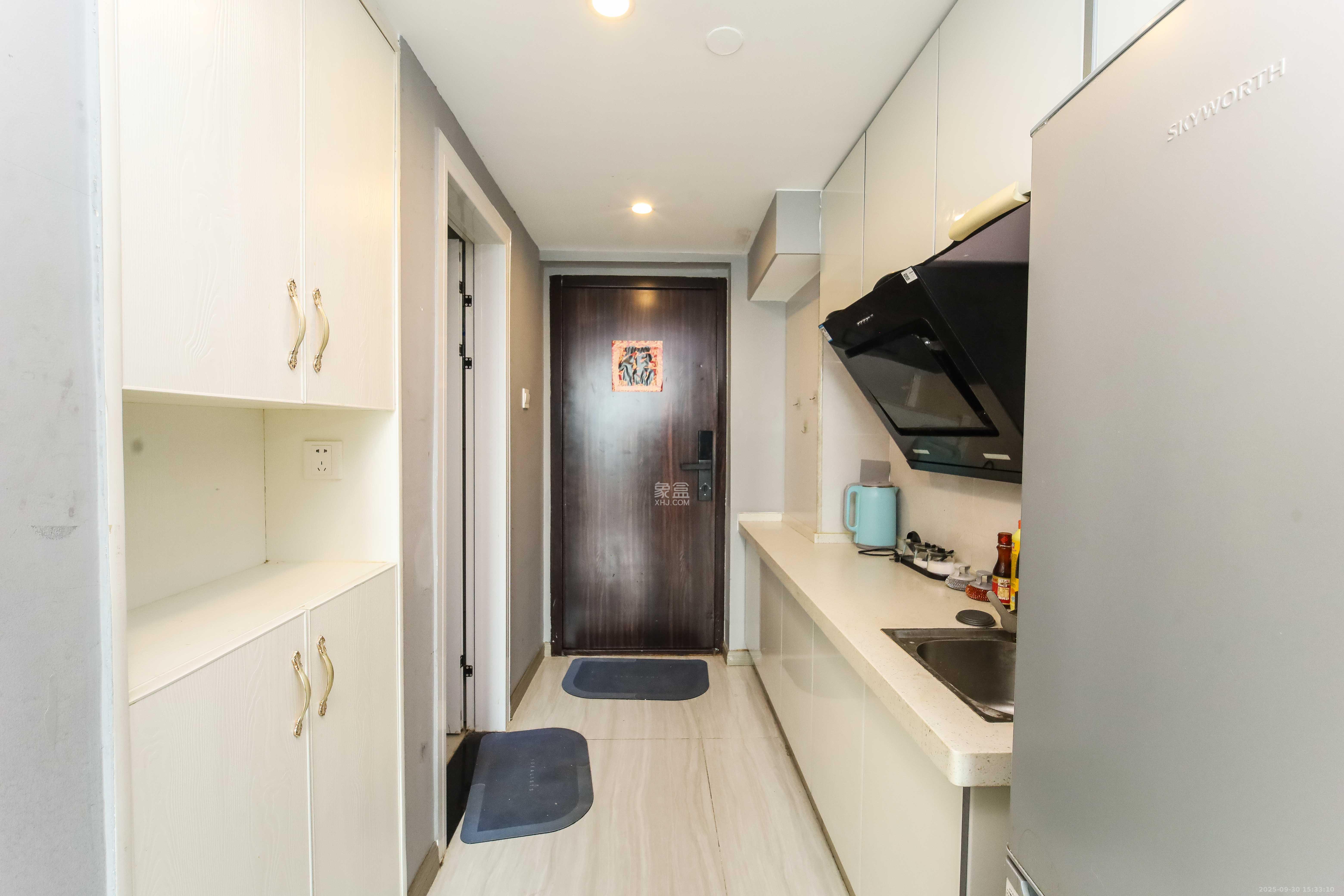 东盈商业广场（华泉城市广场）  1室1厅1卫    35.0万厨房