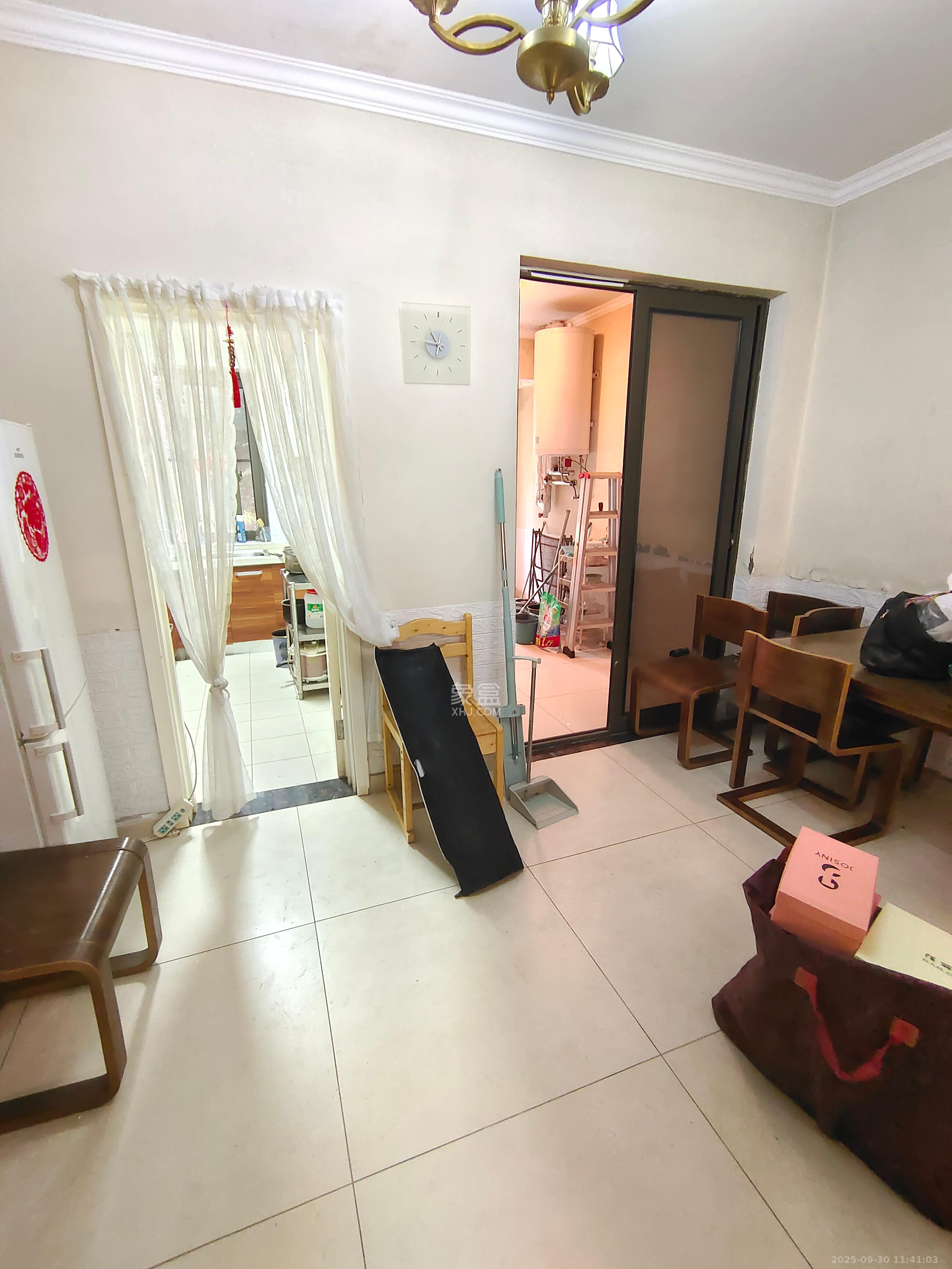 绿地公馆(绿地名邸) 3室2厅2卫 2000.0元/月 绿地公馆(绿地名邸) 3室2厅2卫 2000.0元/月室内图