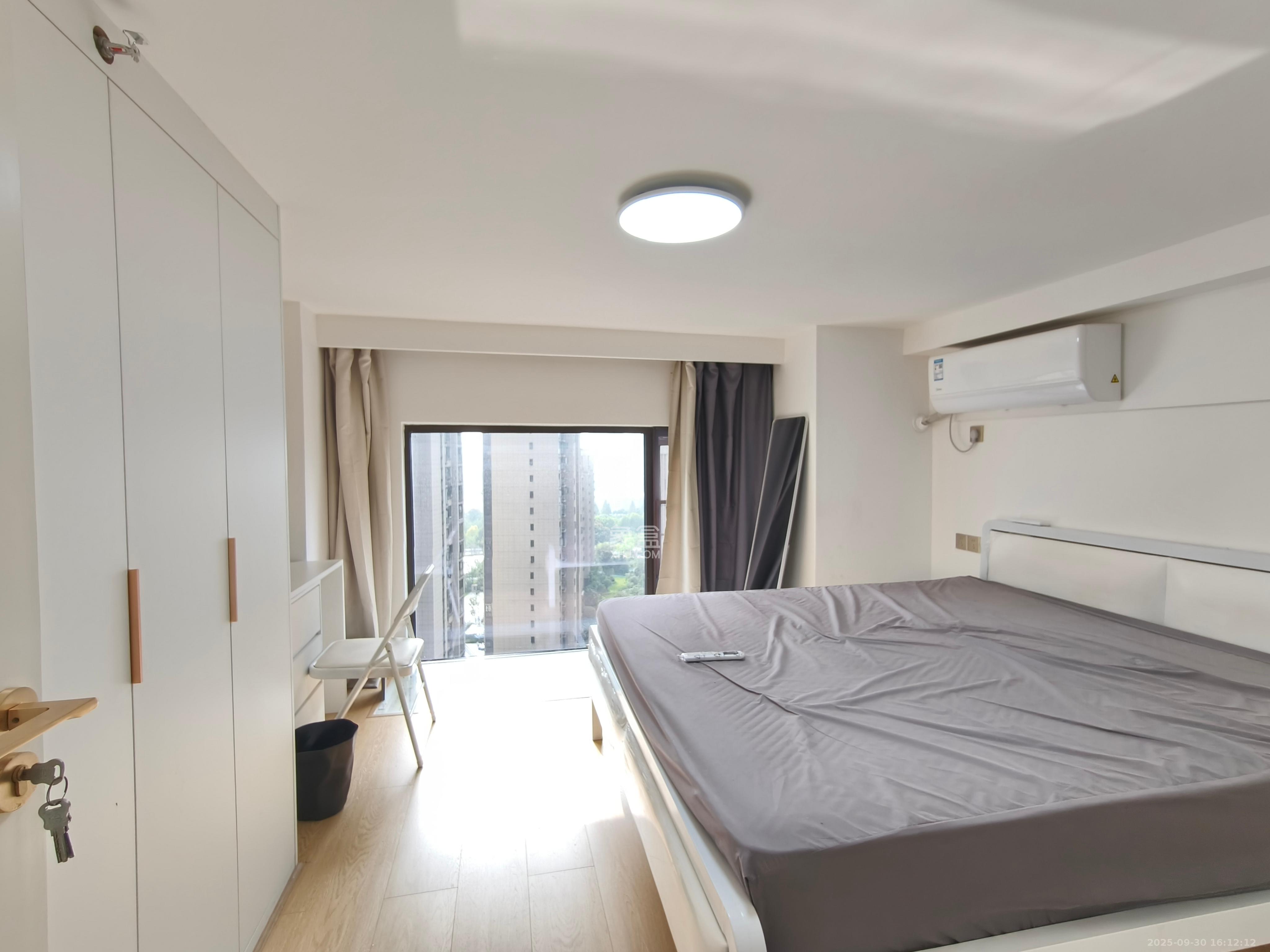 南益名士豪庭 2室1厅1卫 2000.0元/月 南益名士豪庭 2室1厅1卫 2000.0元/月室内图