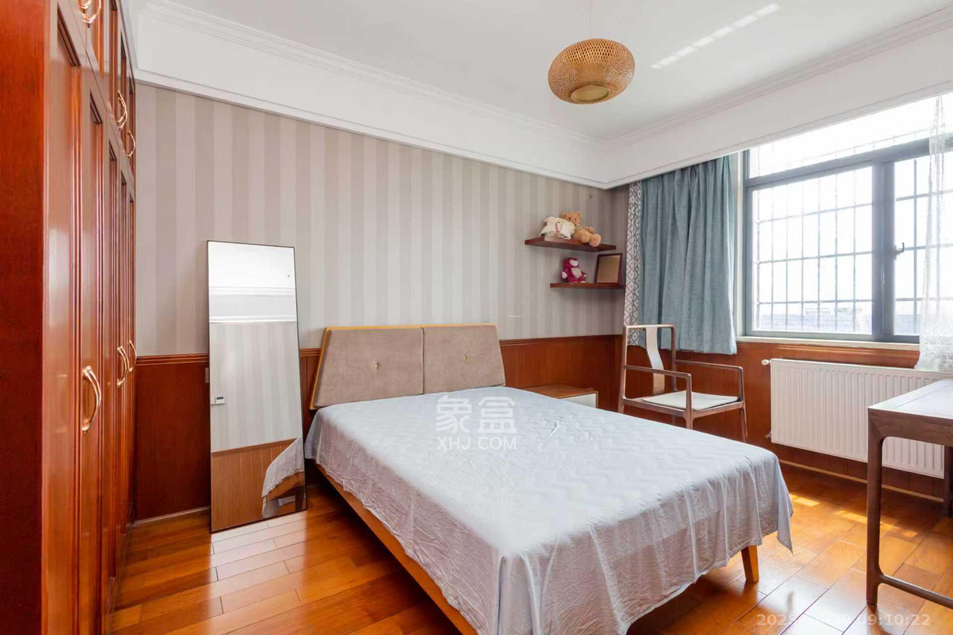 辉宏橄榄城 6室2厅2卫 4500.0元/月 辉宏橄榄城 6室2厅2卫 4500.0元/月室内图