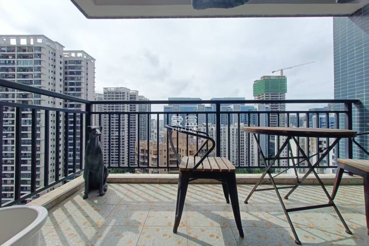 环强御景湾 1室1厅1卫 2100.00元/月 环强御景湾 1室1厅1卫 2100.00元/月室内图