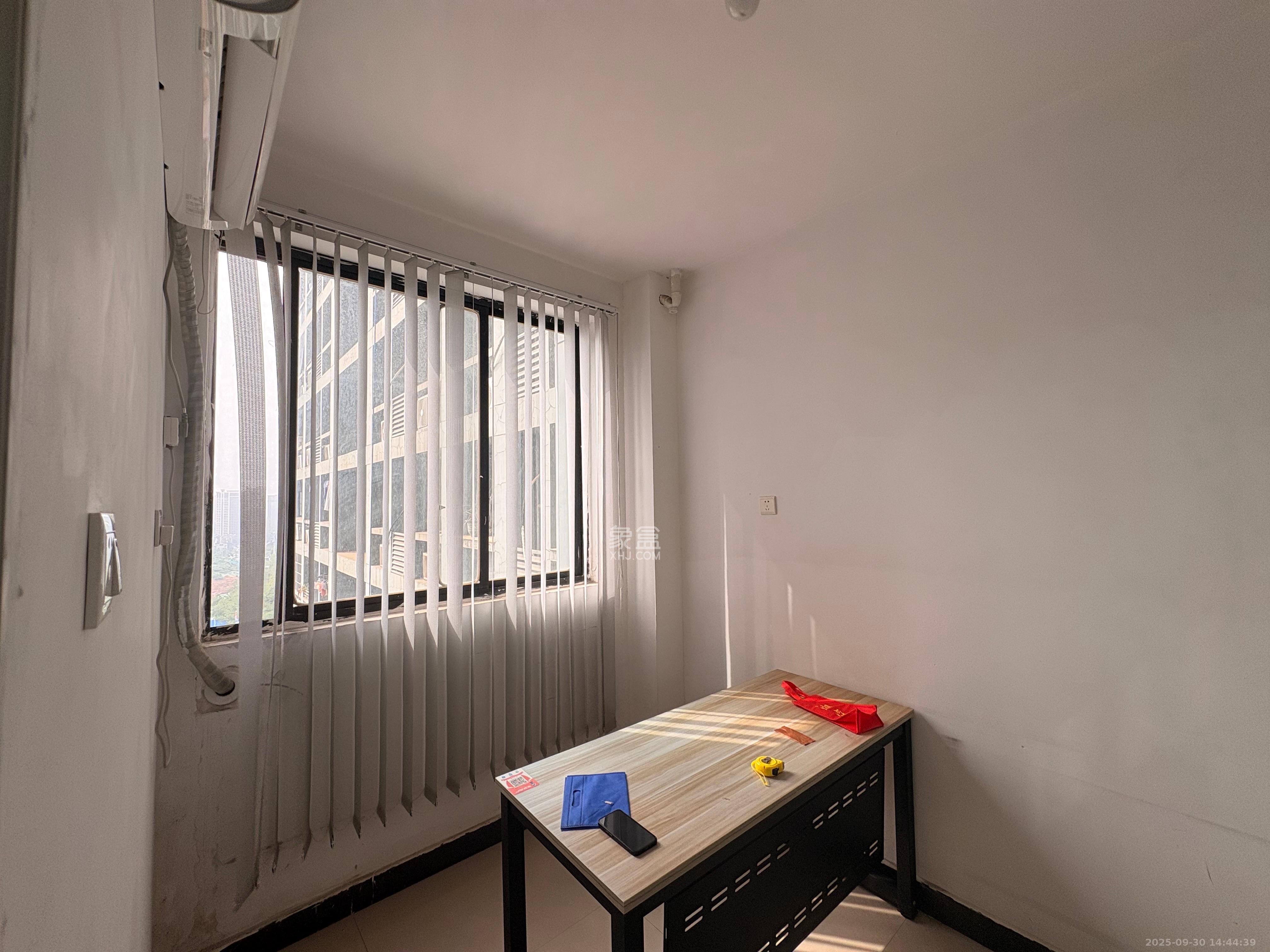 鑫远杰座 1室1厅1卫 1500.0元/月 鑫远杰座 1室1厅1卫 1500.0元/月室内图