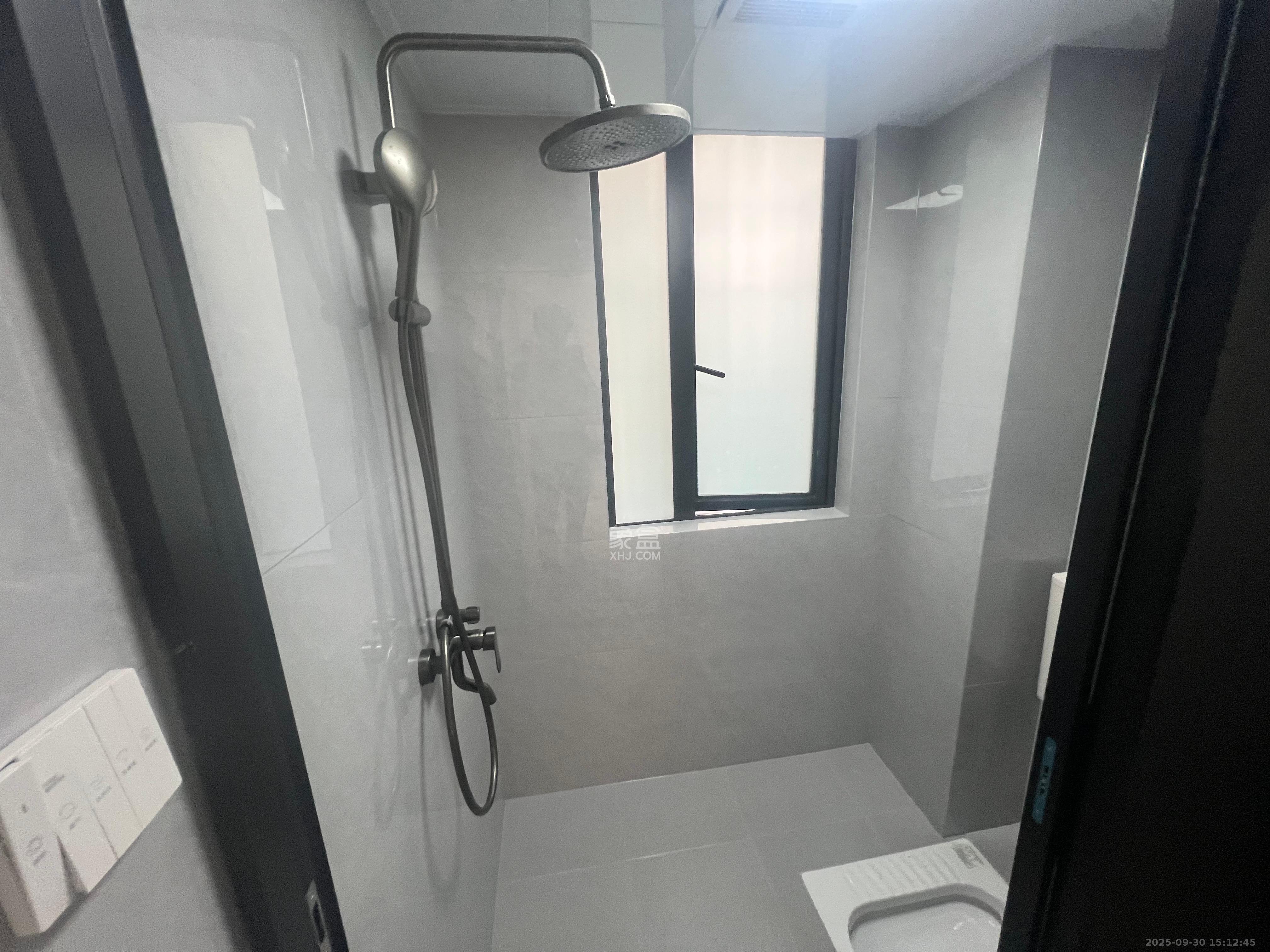 和景家园二期 2室1厅1卫 1800.0元/月 和景家园二期 2室1厅1卫 1800.0元/月室内图