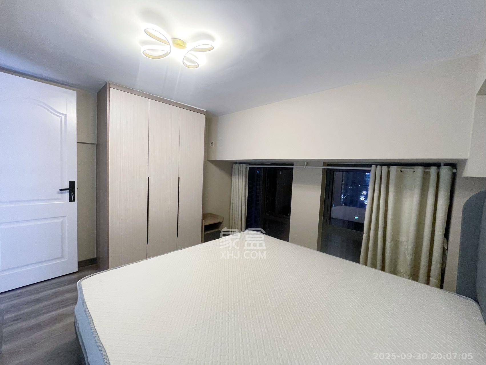 润和国际广场 1室0厅0卫 2800.0元/月 润和国际广场 1室0厅0卫 2800.0元/月室内图