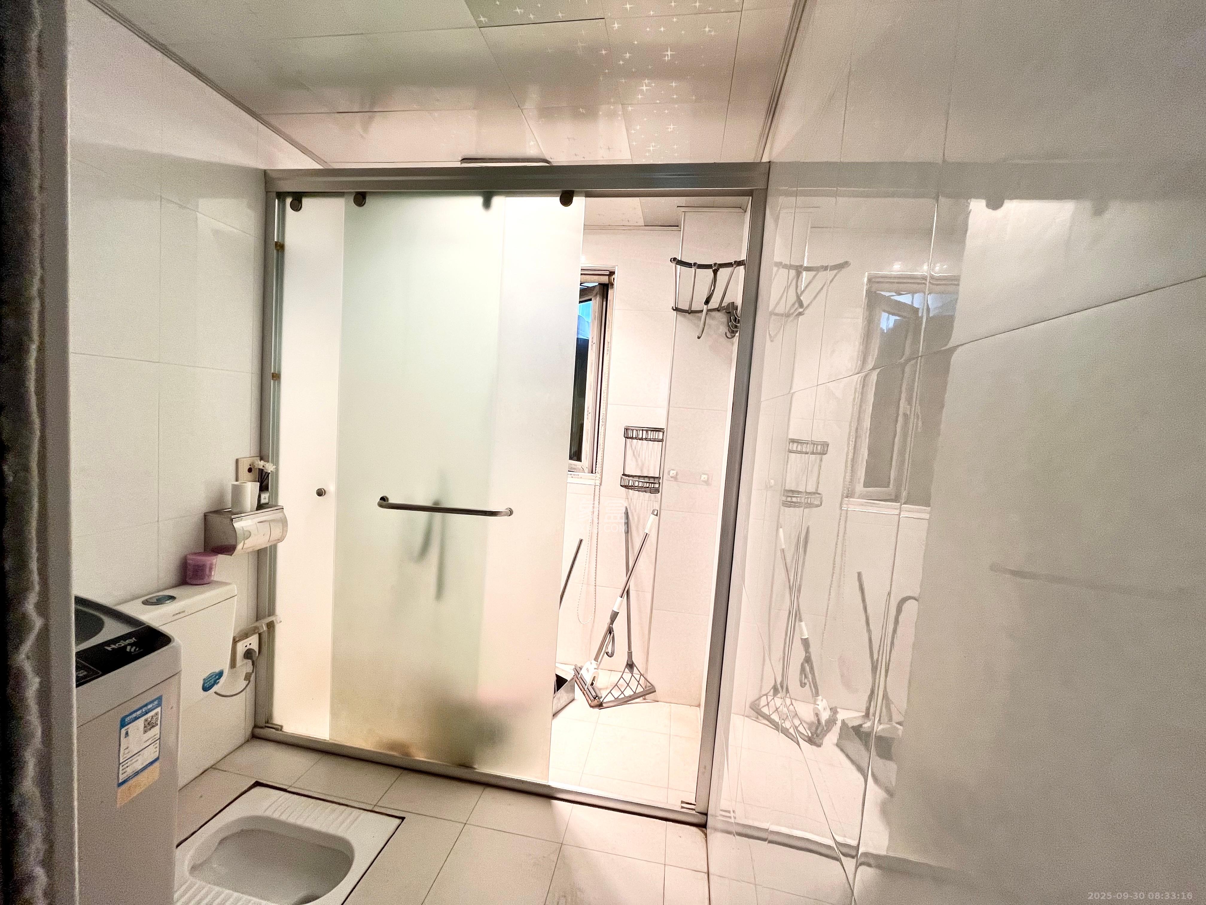 万国城(当代满庭春MOMA)一期 2室2厅1卫 2000.0元/月 万国城(当代满庭春MOMA)一期 2室2厅1卫 2000.0元/月室内图