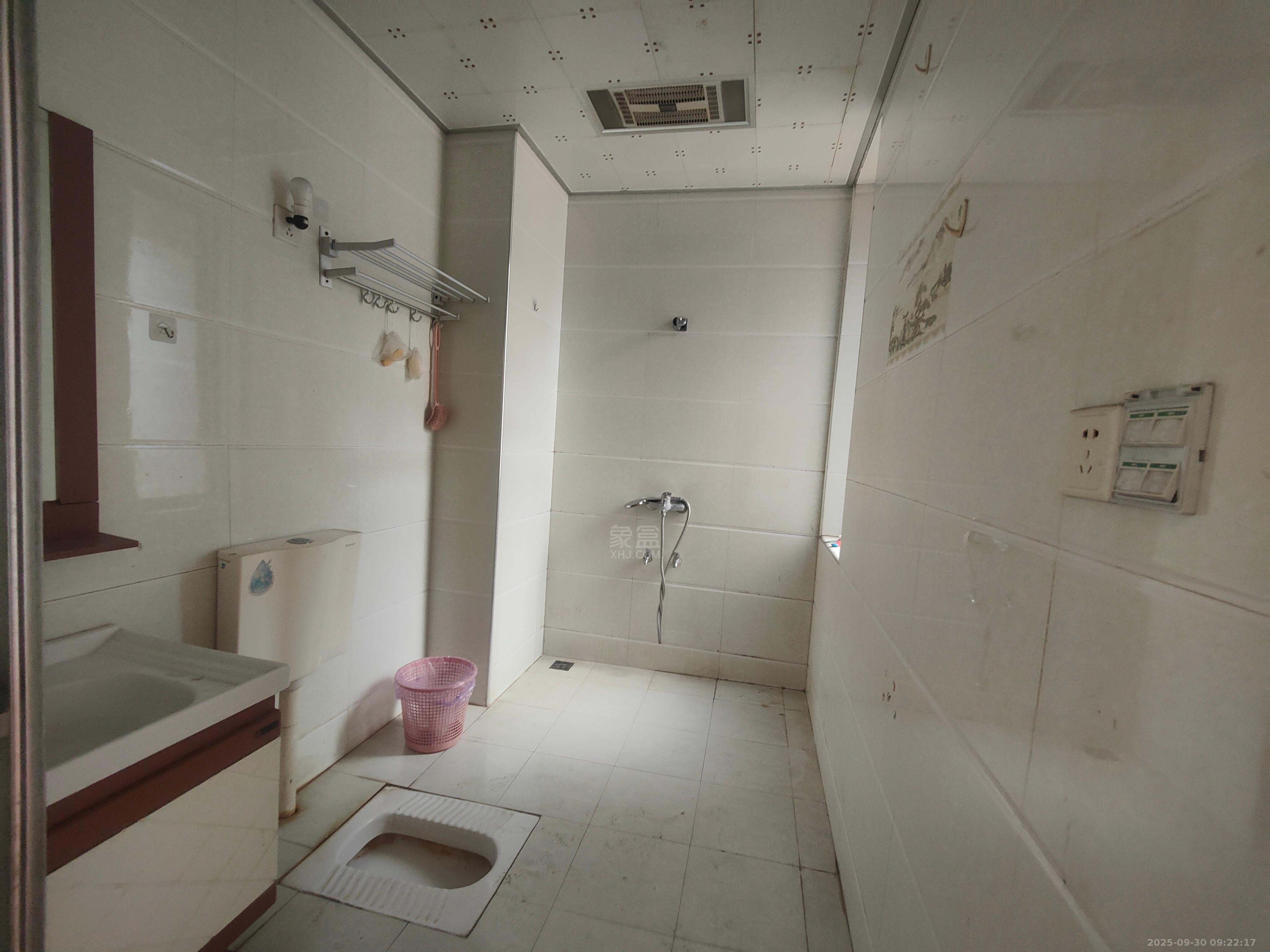 尚格名城花好悦园4期 2室2厅1卫 1200.0元/月 尚格名城花好悦园4期 2室2厅1卫 1200.0元/月室内图