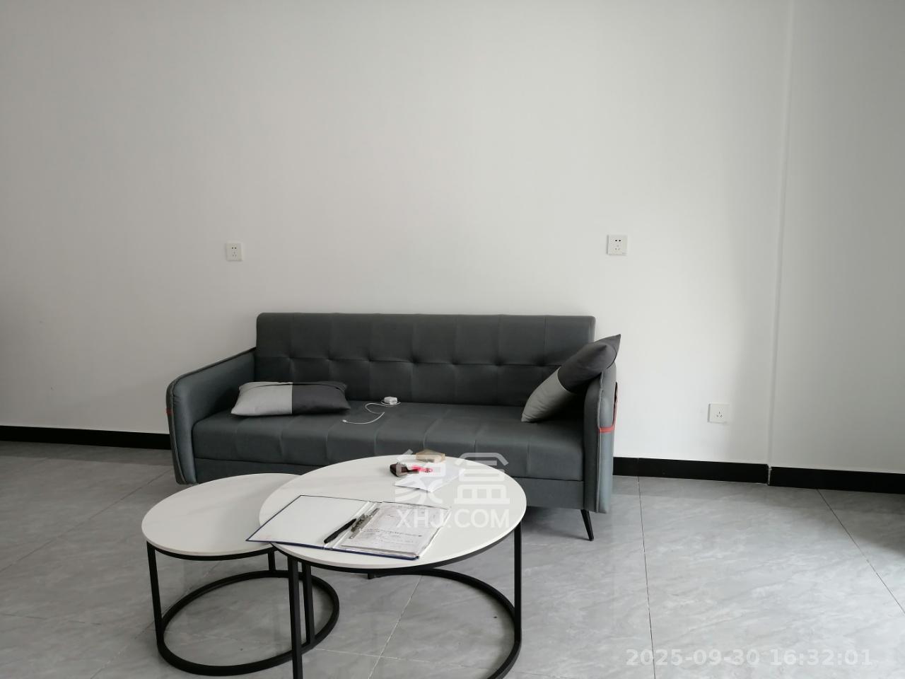 新华联梦想城 3室2厅1卫 1600.0元/月 新华联梦想城 3室2厅1卫 1600.0元/月室内图