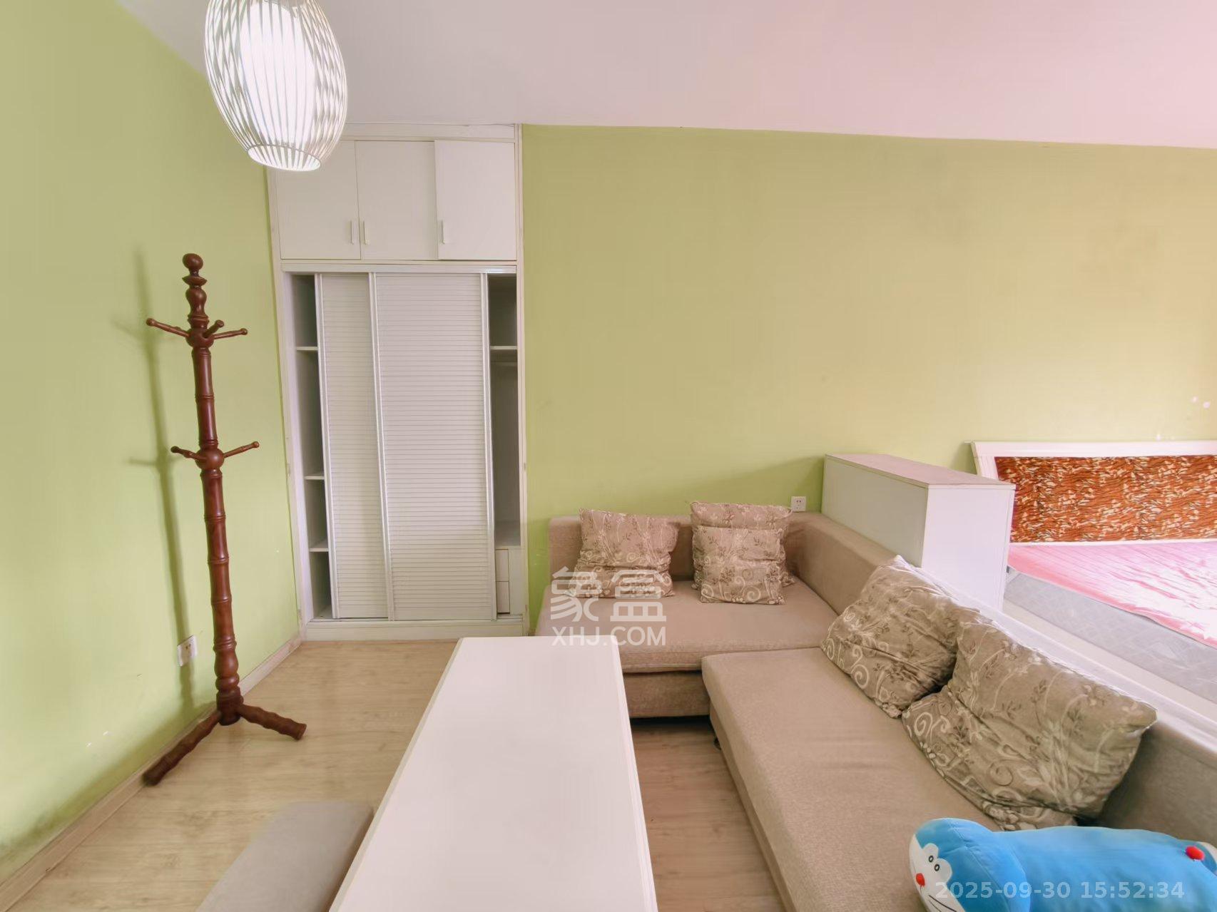 曙光领峰(曙光家园) 1室0厅1卫 1400.0元/月 曙光领峰(曙光家园) 1室0厅1卫 1400.0元/月室内图