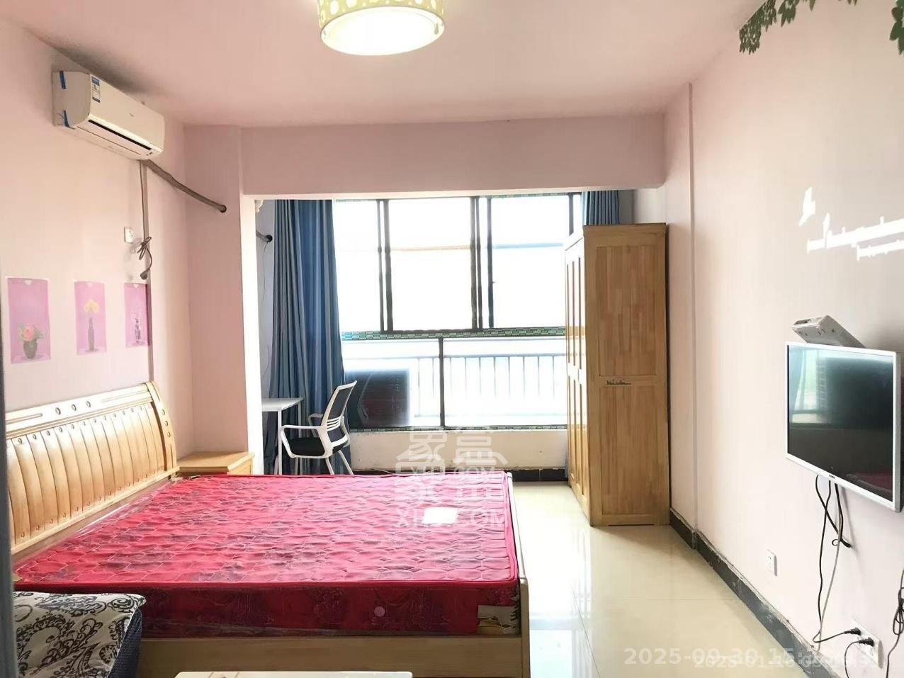 保利麓谷林语I区  1室1厅1卫    1200.0元/月室内图