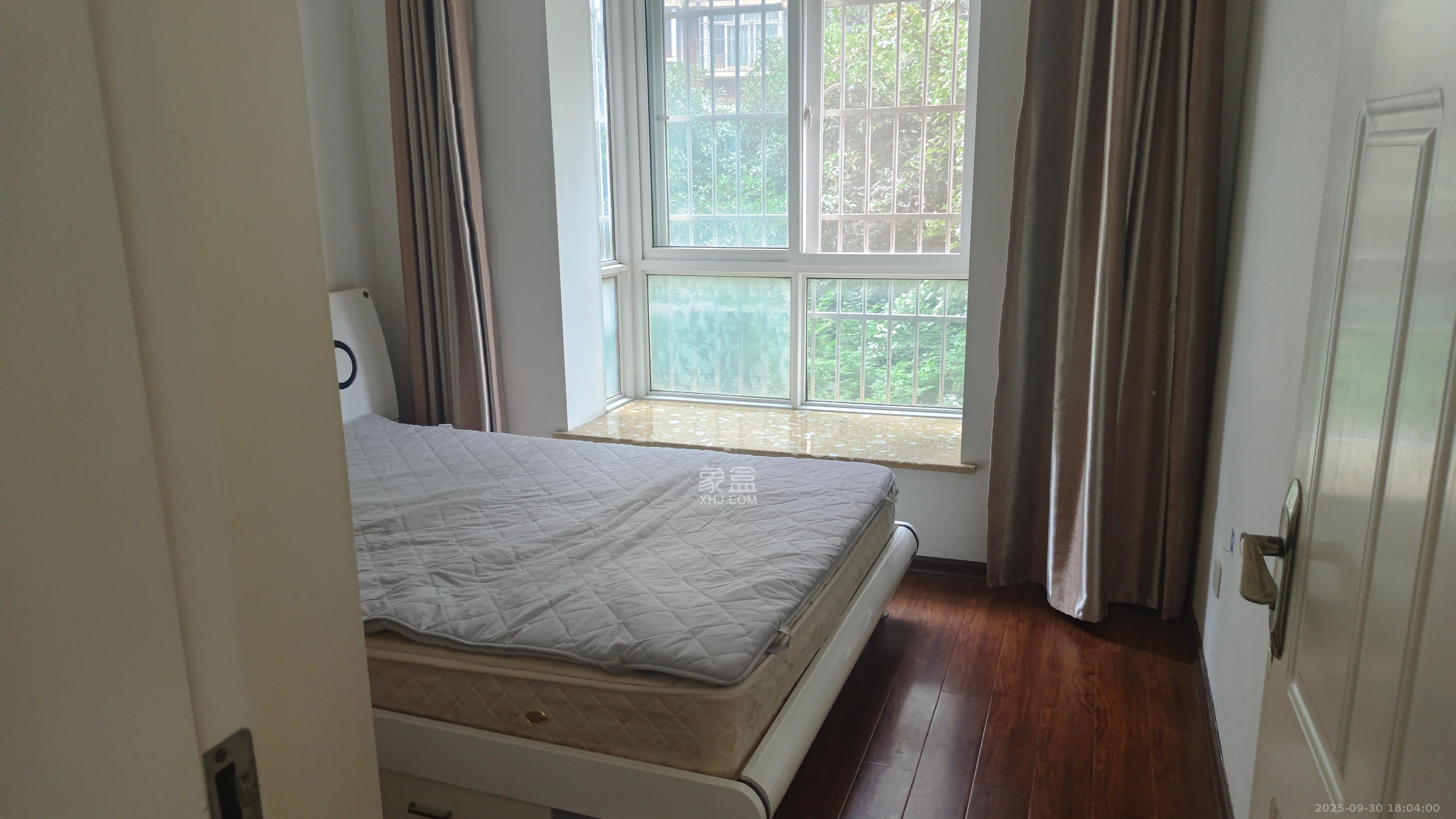 星城国际 2室2厅1卫 1500.0元/月 星城国际 2室2厅1卫 1500.0元/月室内图