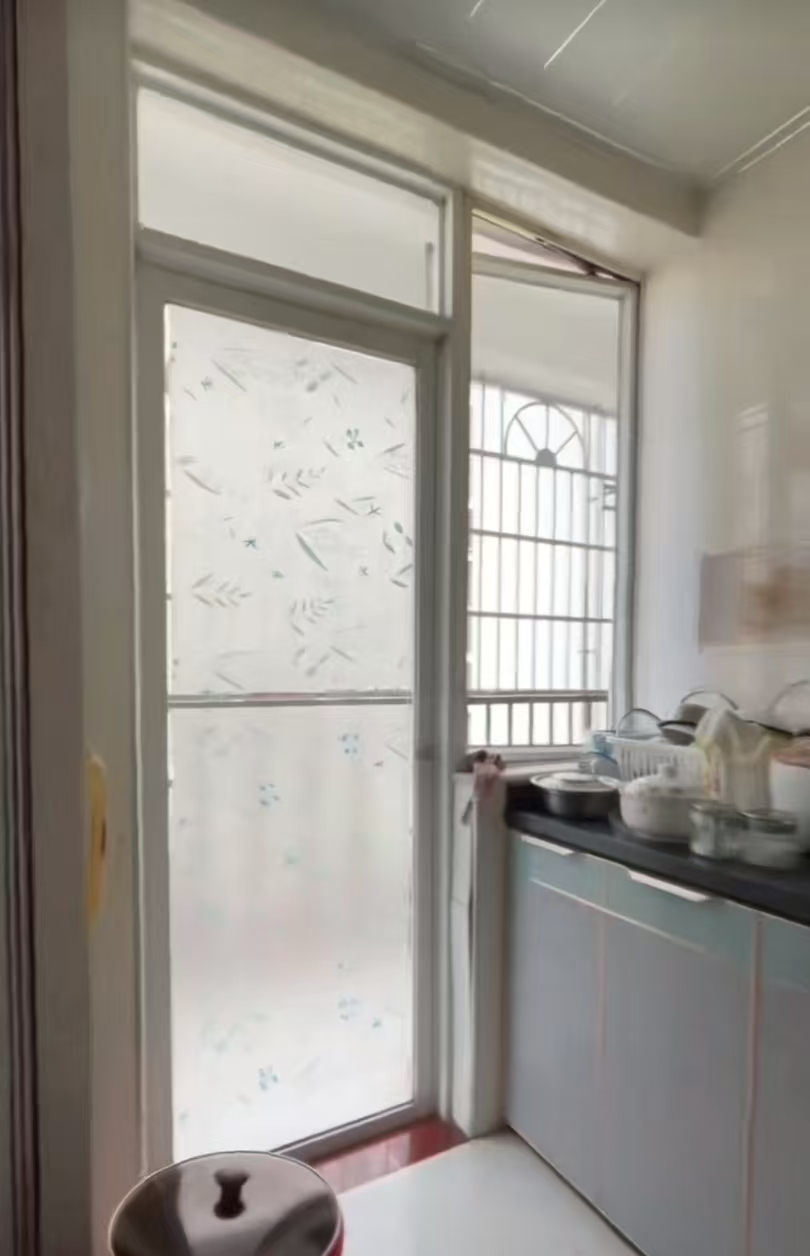 宝泰温泉花园  3室2厅2卫    142.0万室内图