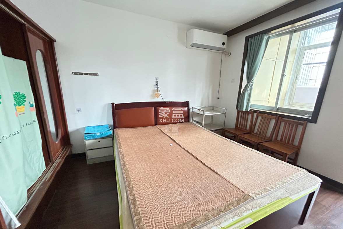 周南中学宿舍 2室1厅1卫 1600.00元/月 周南中学宿舍 2室1厅1卫 1600.00元/月室内图