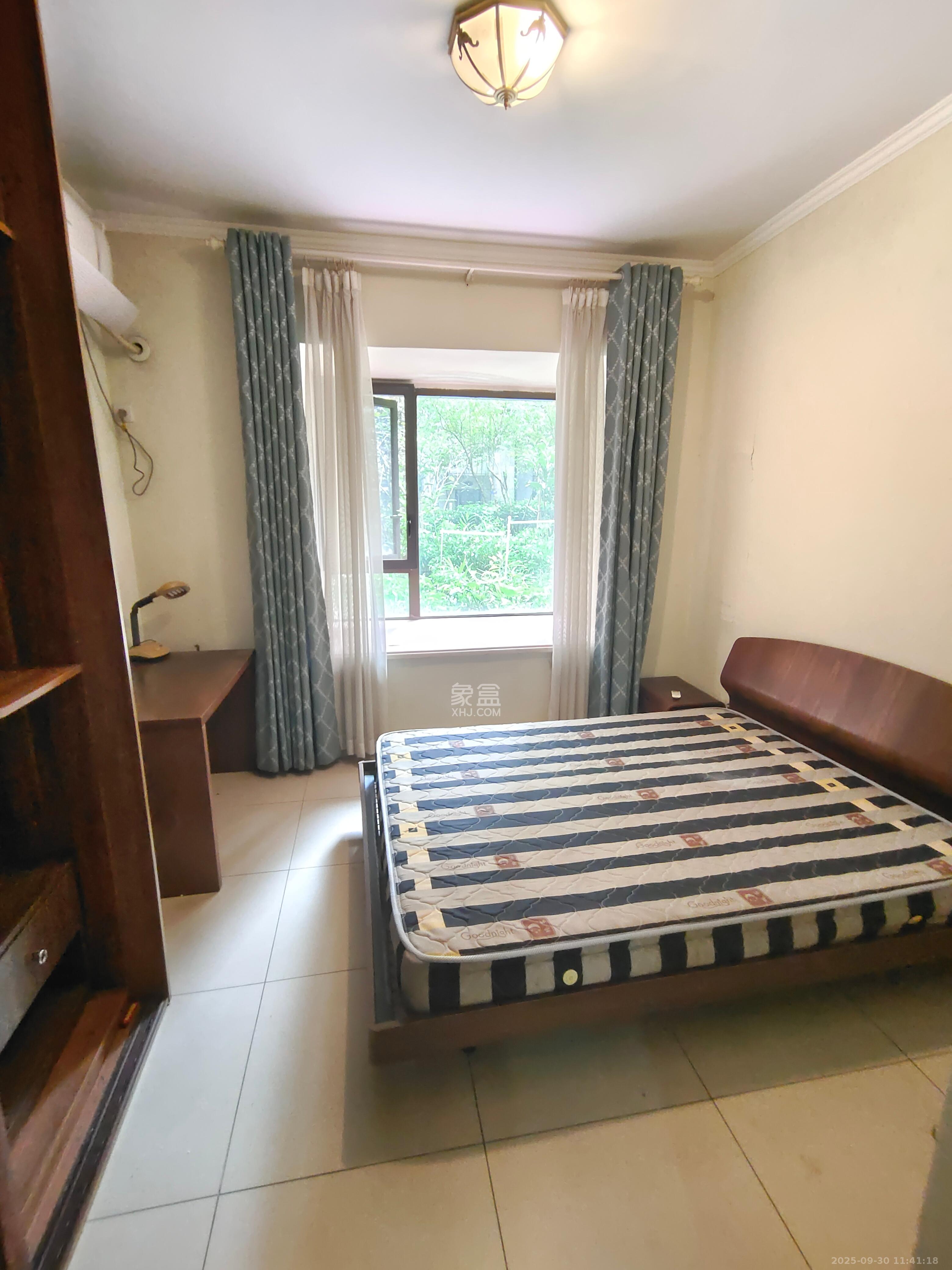 绿地公馆(绿地名邸) 3室2厅2卫 2000.0元/月 绿地公馆(绿地名邸) 3室2厅2卫 2000.0元/月室内图