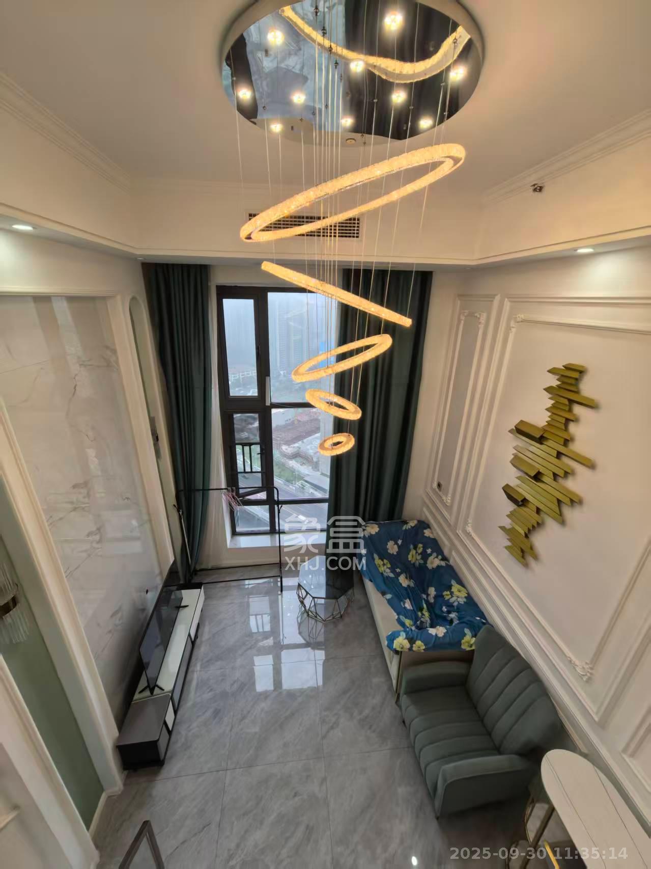 藏珑湖上公馆 1室1厅1卫 2300.0元/月 藏珑湖上公馆 1室1厅1卫 2300.0元/月室内图