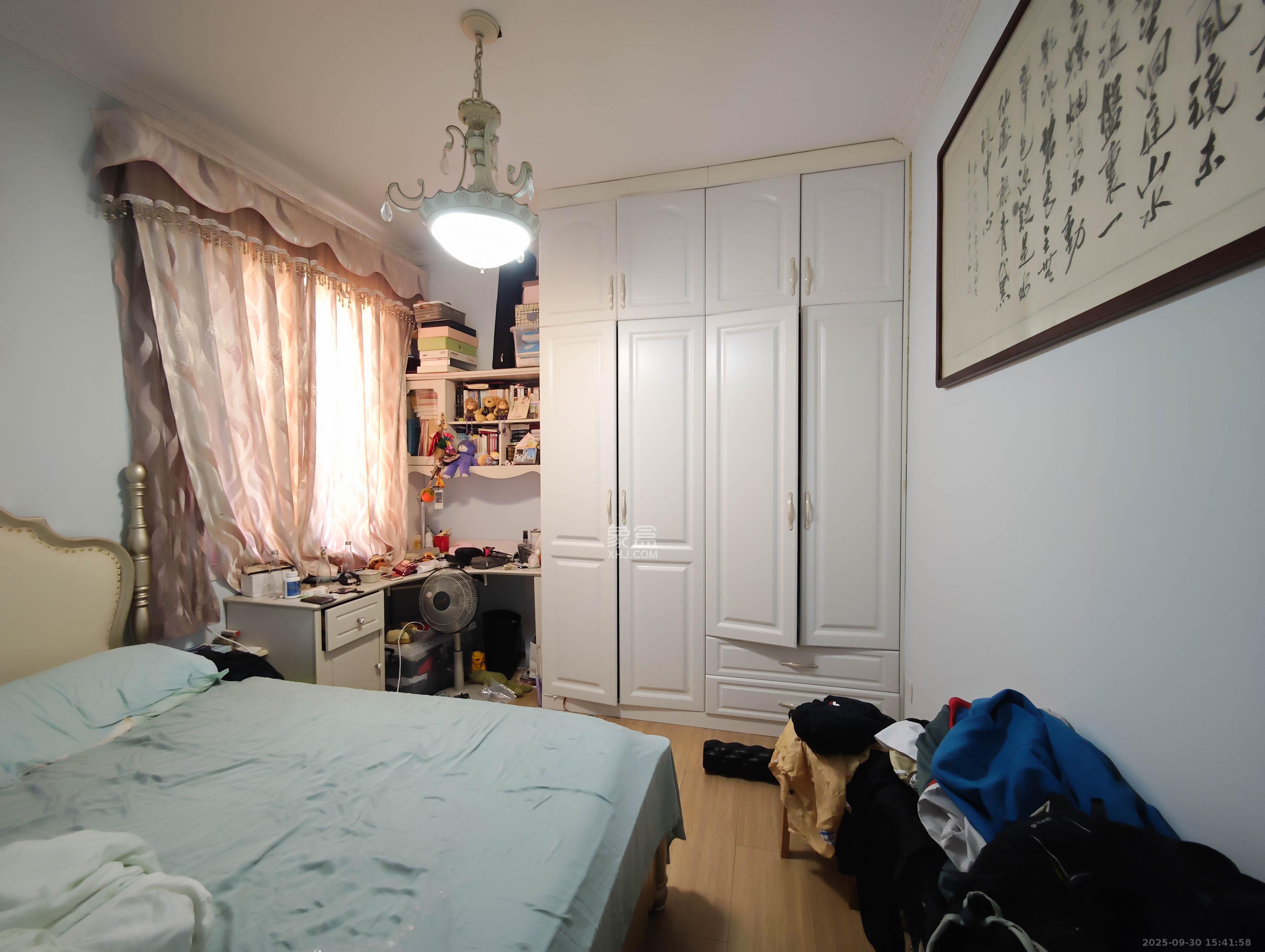 宏聚地中海  2室2厅1卫    66.0万卧室