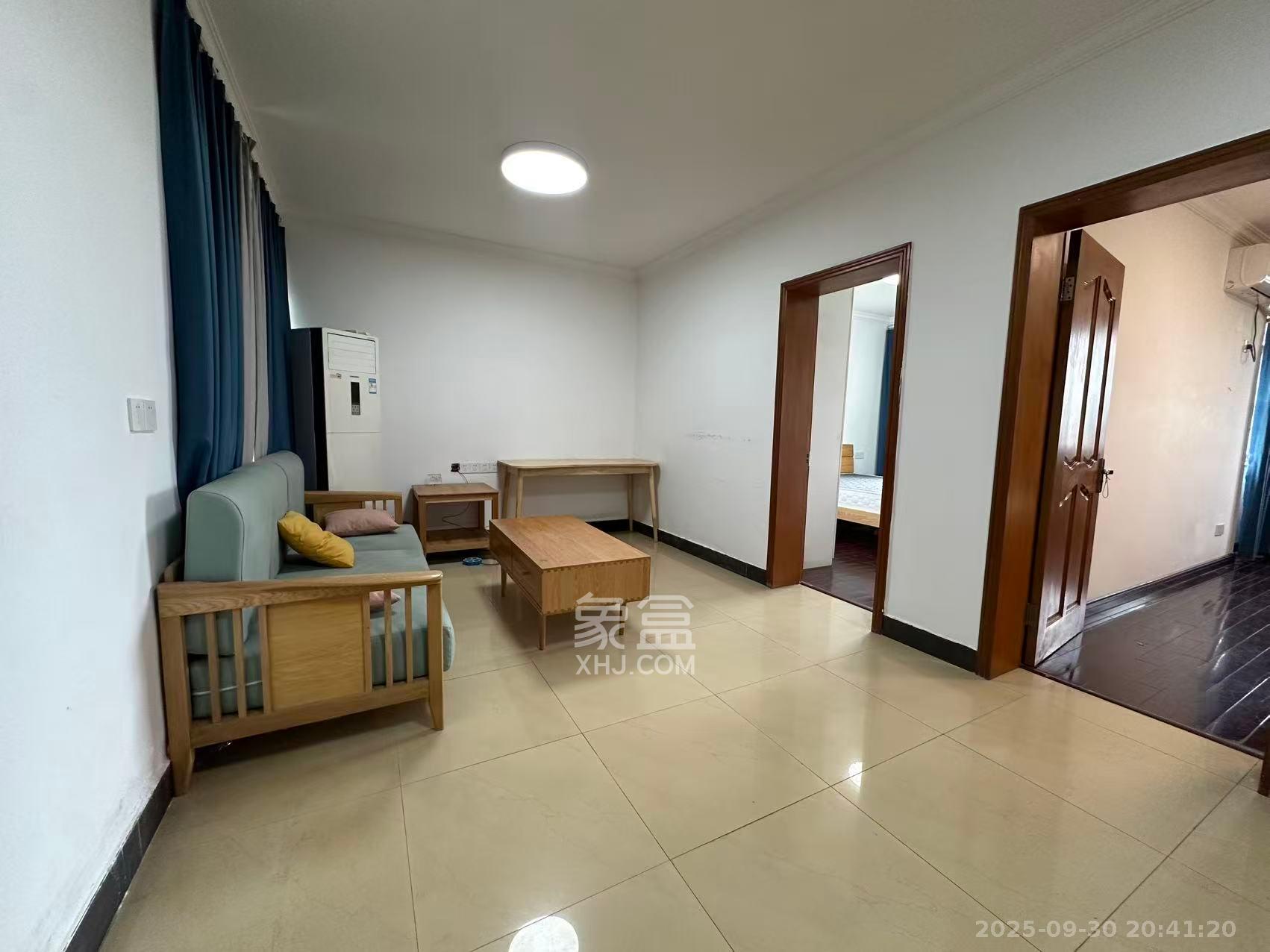 梨子山社区长电宿舍  2室1厅1卫    1600.0元/月 梨子山社区长电宿舍  2室1厅1卫    1600.0元/月