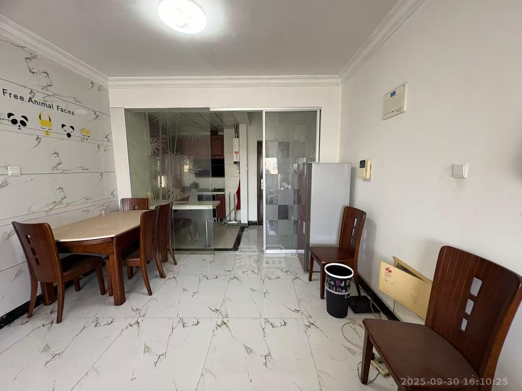 佳兆业金域天下二期 3室2厅1卫 1800.0元/月 佳兆业金域天下二期 3室2厅1卫 1800.0元/月室内图