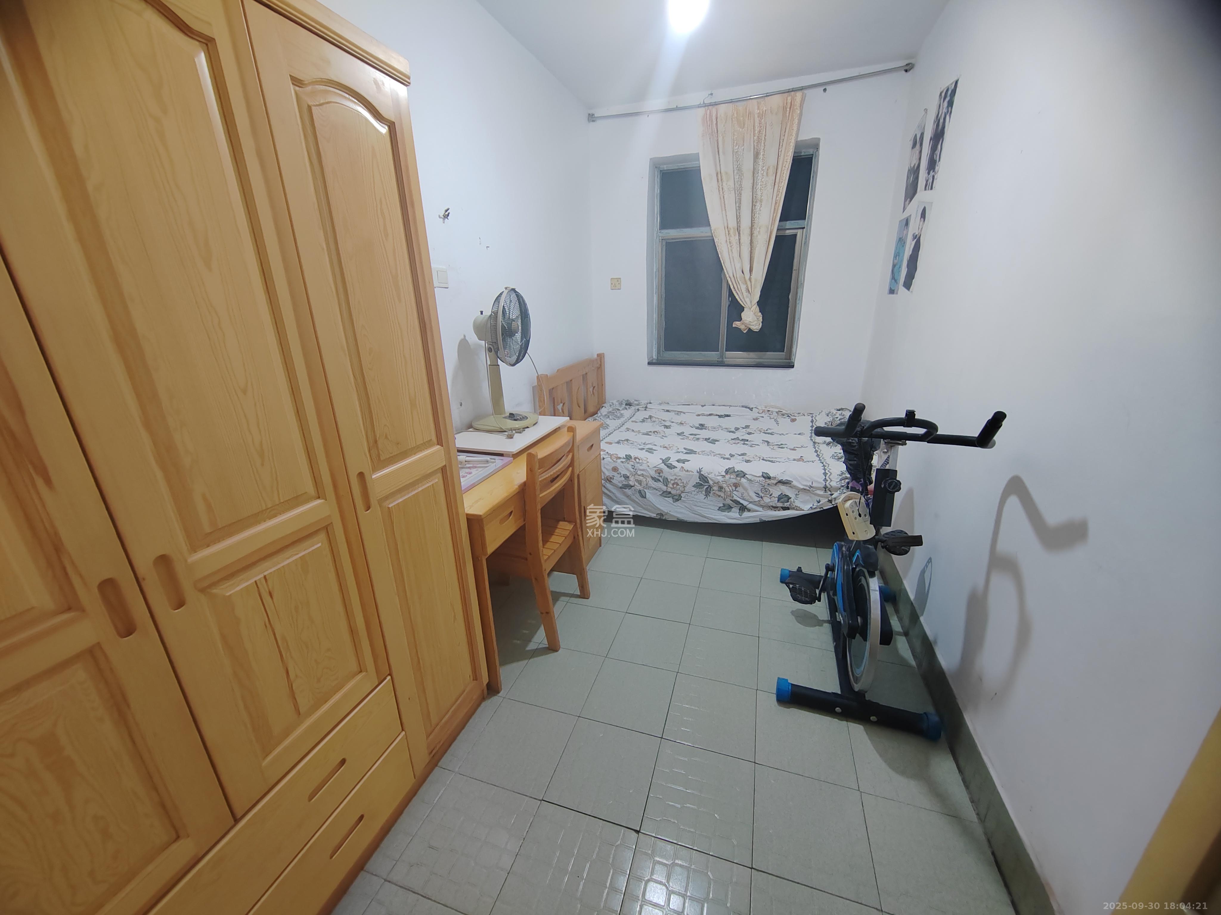 赤岗小区(一二三片) 2室1厅1卫 1400.0元/月 赤岗小区(一二三片) 2室1厅1卫 1400.0元/月室内图