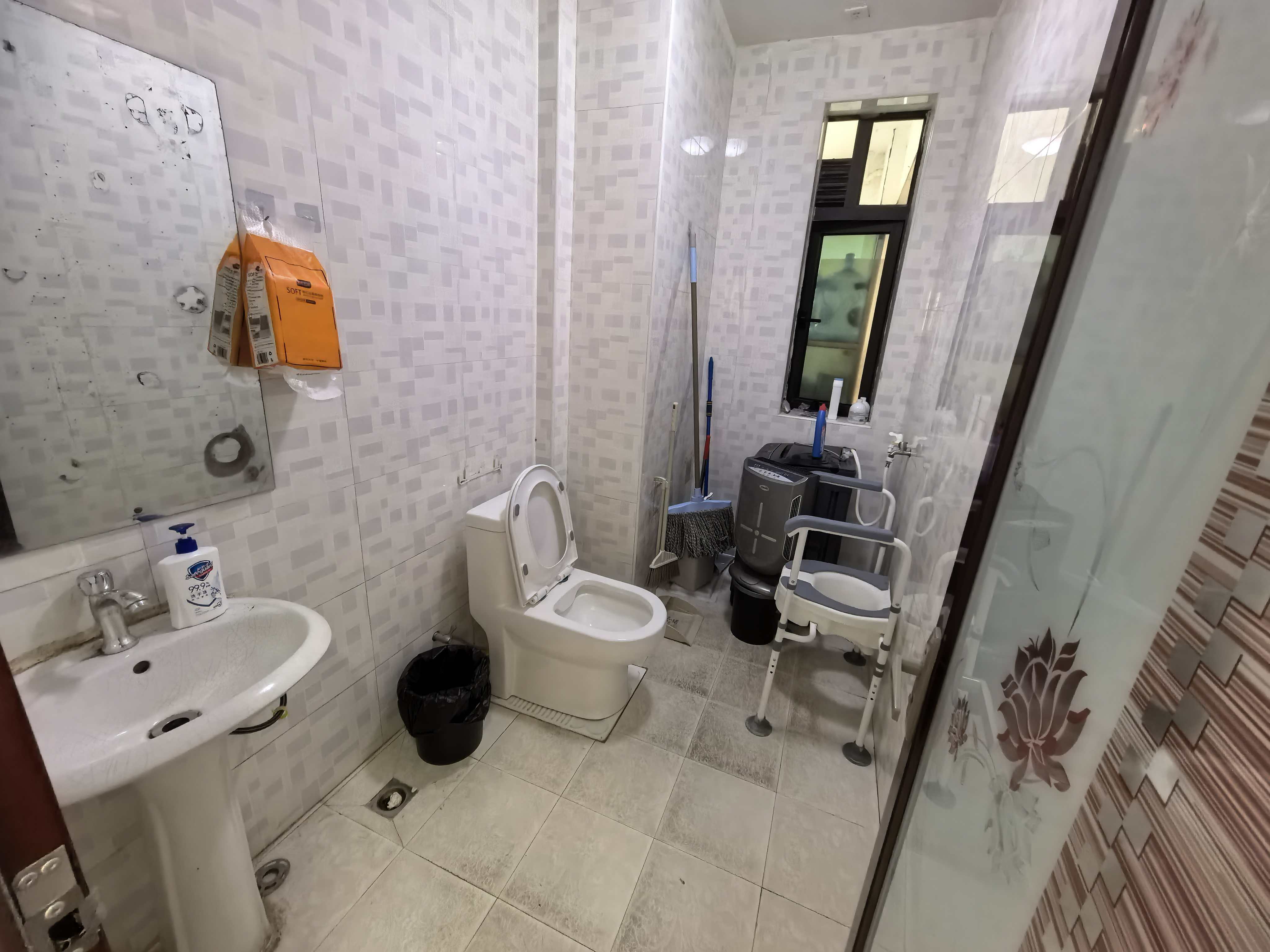 和风江岸 3室2厅2卫 4000.0元/月 和风江岸 3室2厅2卫 4000.0元/月室内图