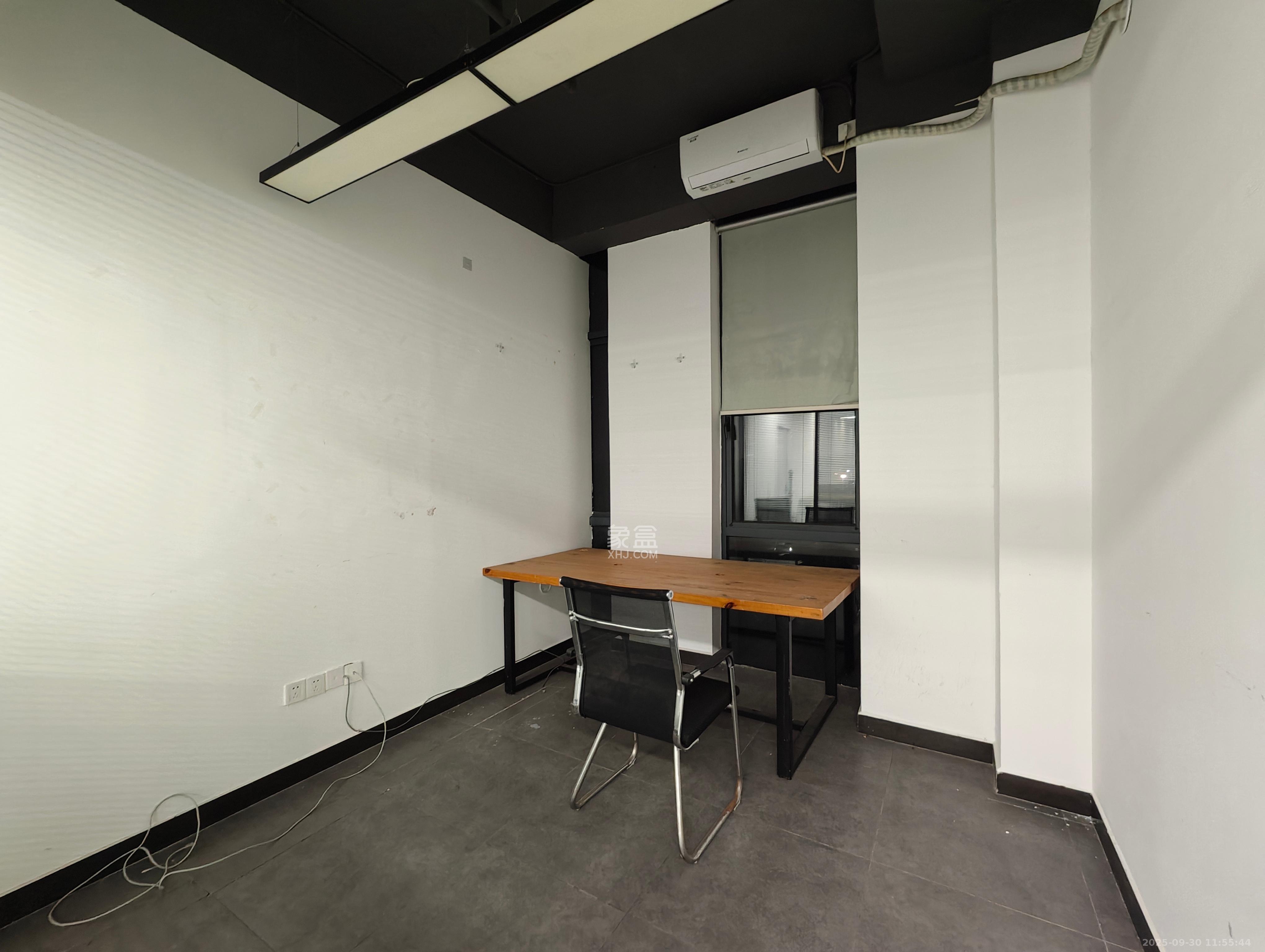 兴工国际产业园  7室1厅0卫    15000.0元/月室内图