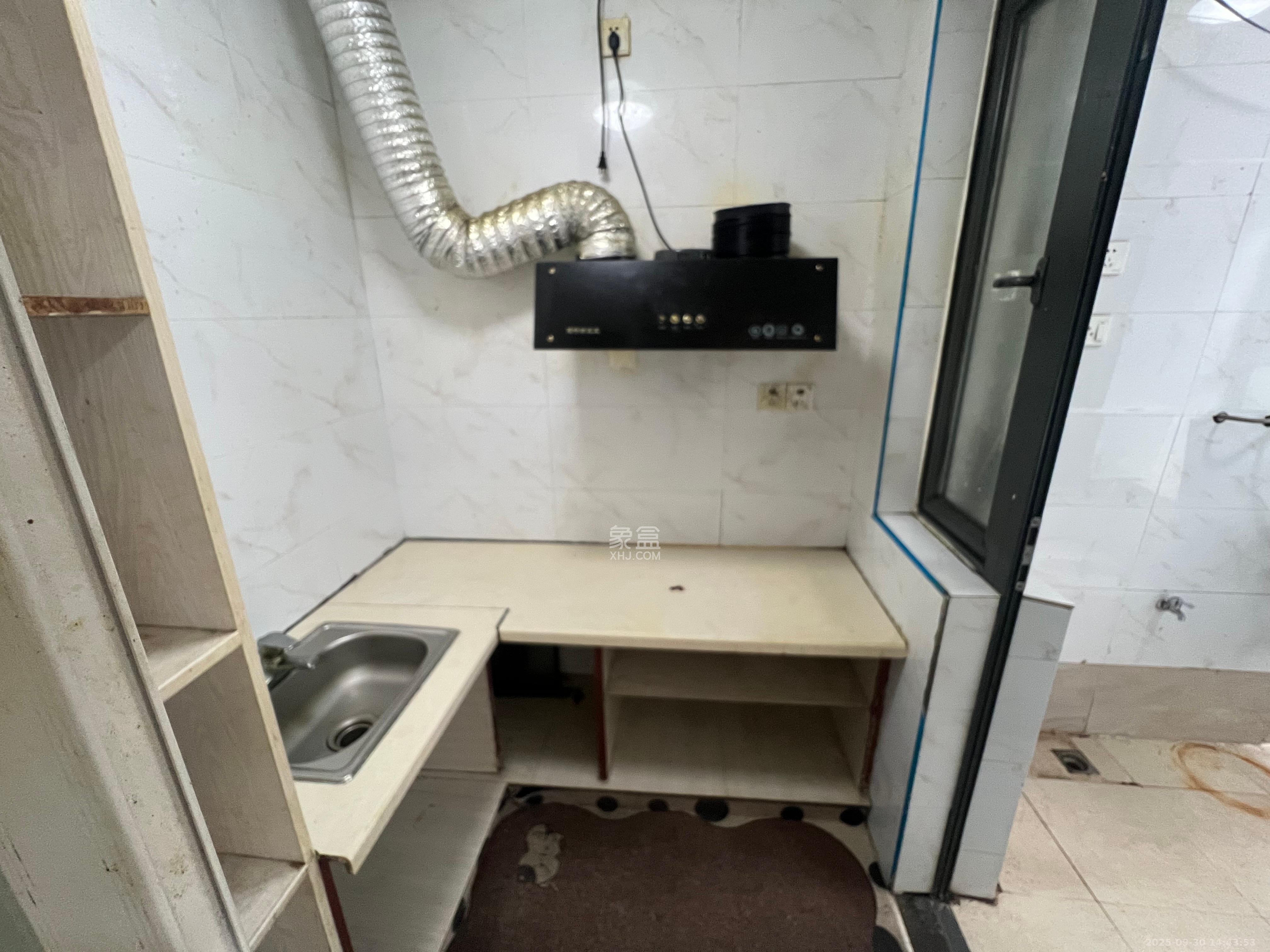 恒大国际广场  1室1厅1卫    1400.0元/月室内图