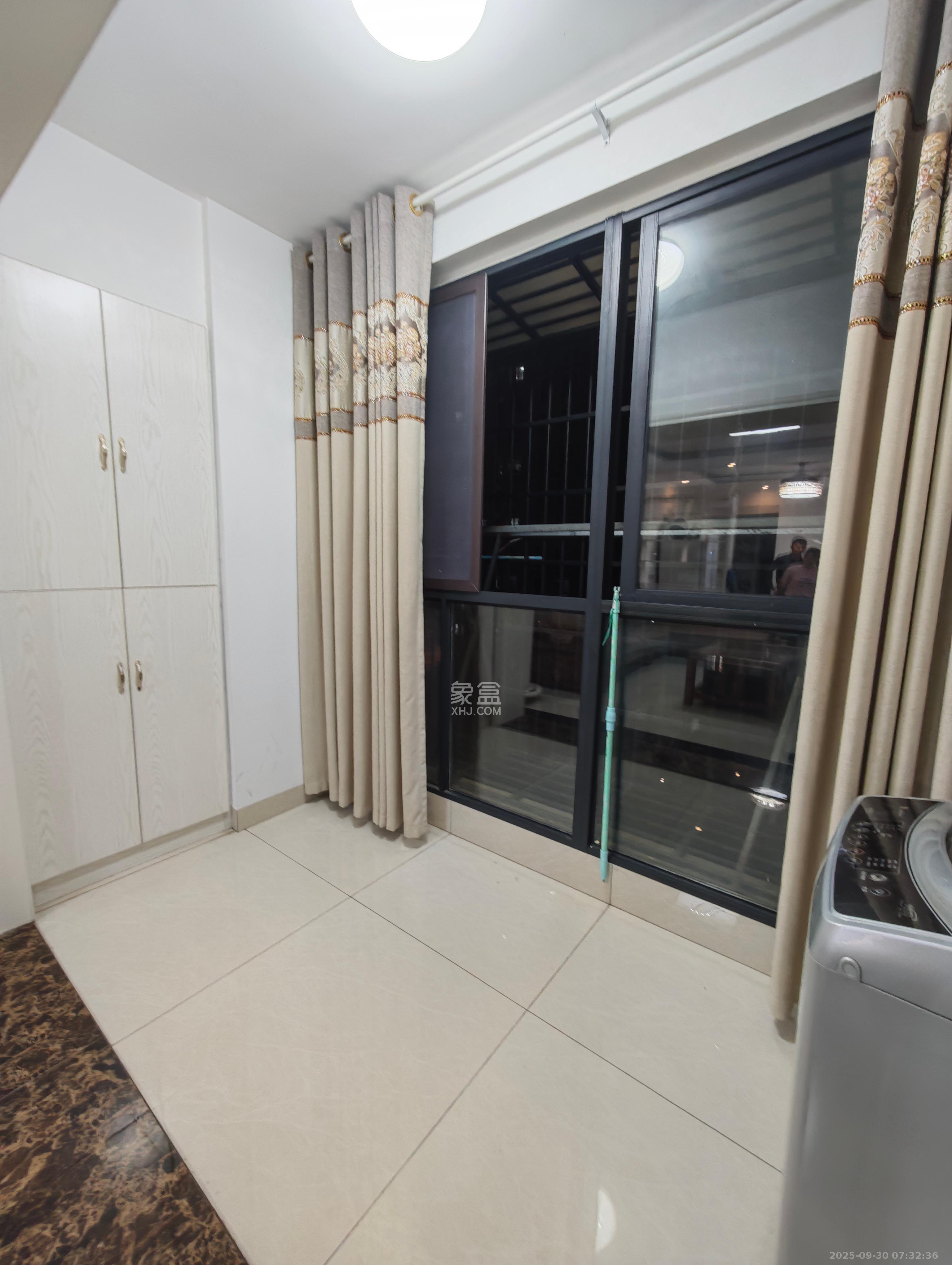 康桥长郡 3室2厅1卫 1550.00元/月 康桥长郡 3室2厅1卫 1550.00元/月室内图