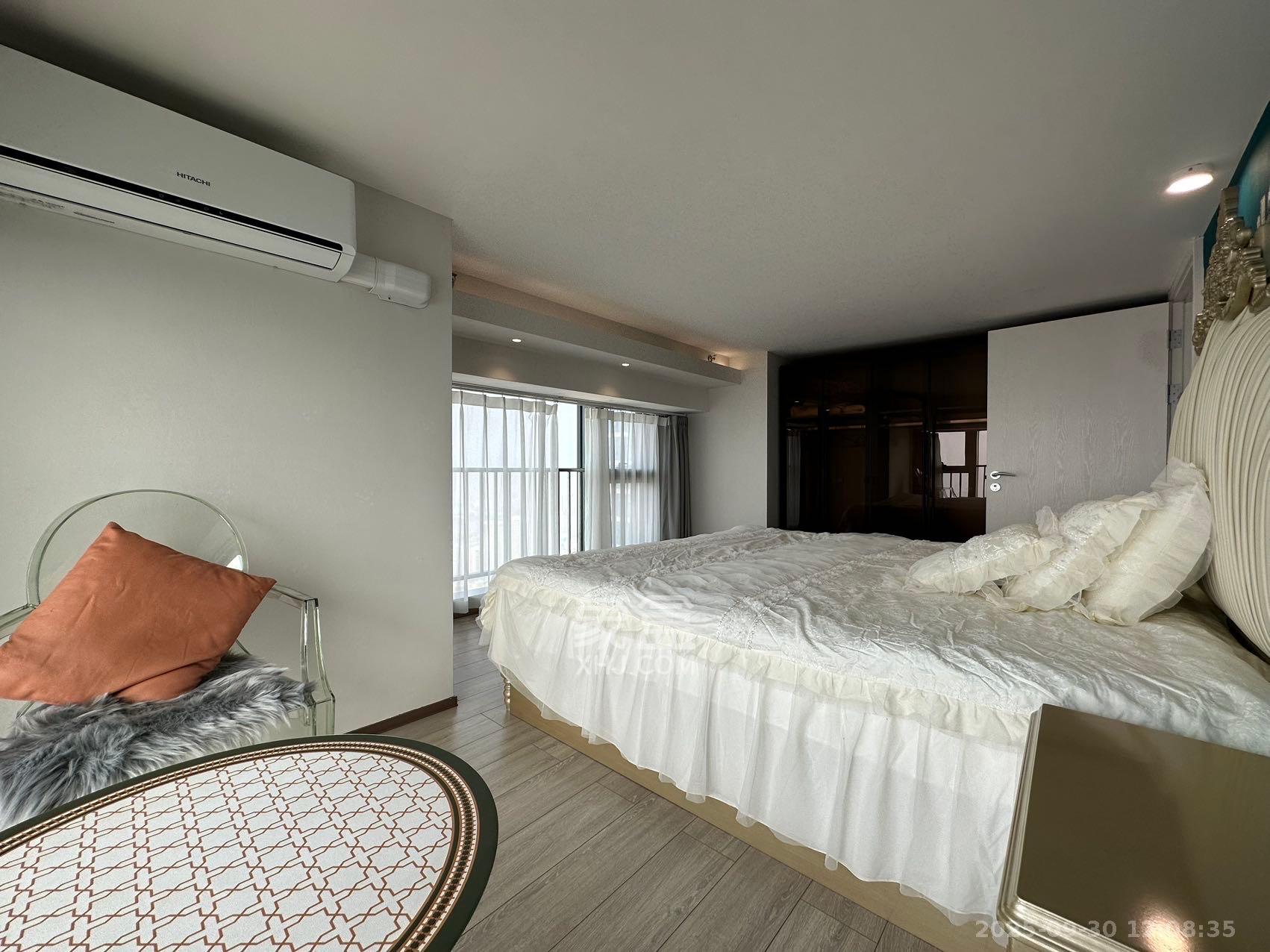 华远华时代 4室2厅2卫 6200.0元/月 华远华时代 4室2厅2卫 6200.0元/月室内图