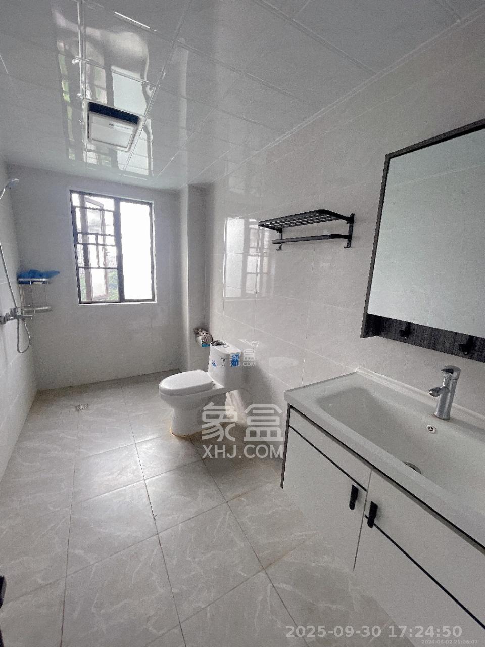 和泓梅溪四季 4室2厅2卫 3000.0元/月 和泓梅溪四季 4室2厅2卫 3000.0元/月室内图