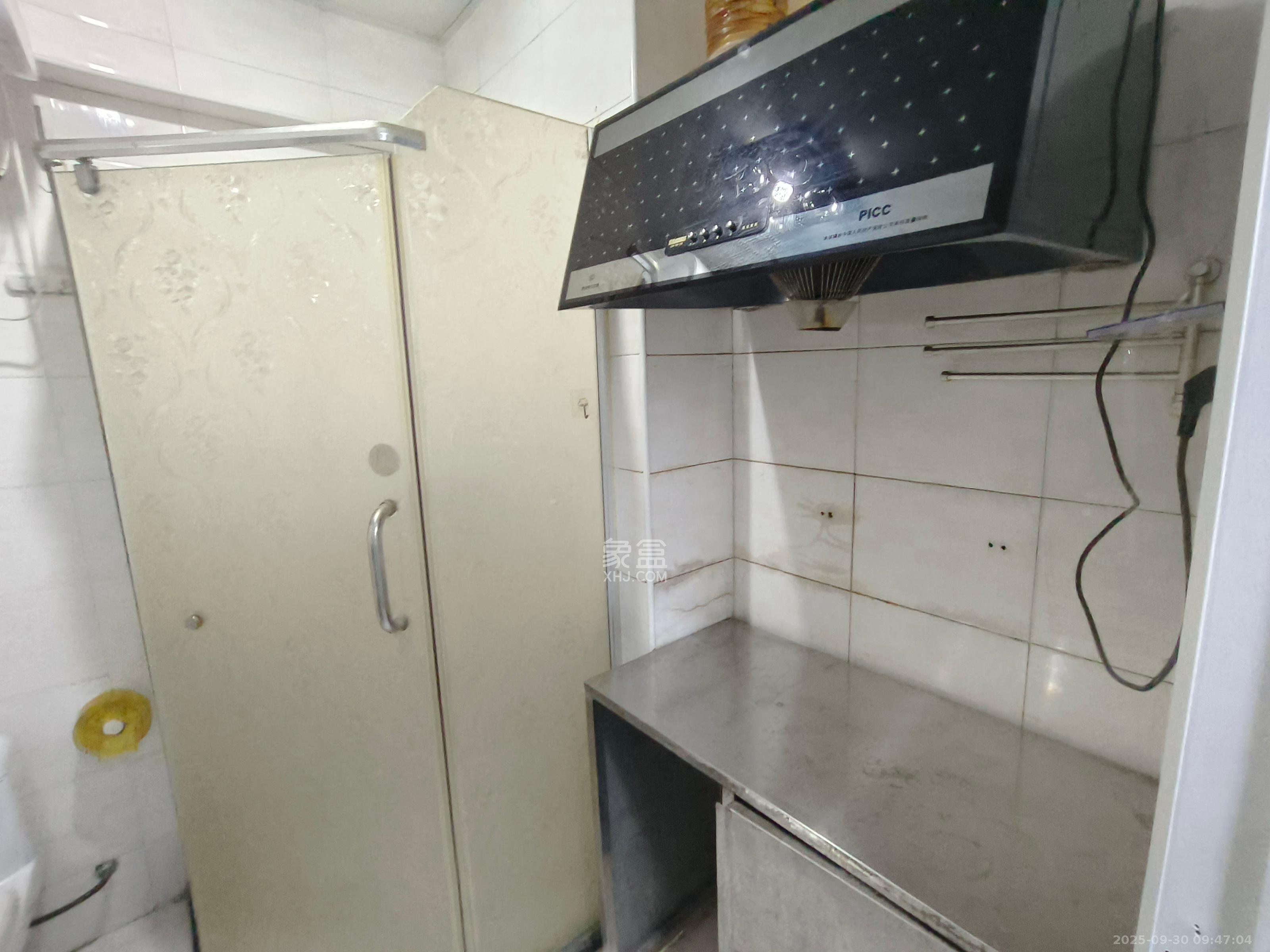 西罗亚大厦 1室1厅1卫 1500.0元/月 西罗亚大厦 1室1厅1卫 1500.0元/月室内图