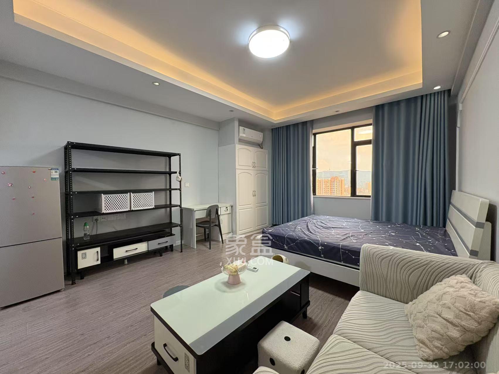 沁园春御院 1室1厅1卫 1800.0元/月 沁园春御院 1室1厅1卫 1800.0元/月室内图