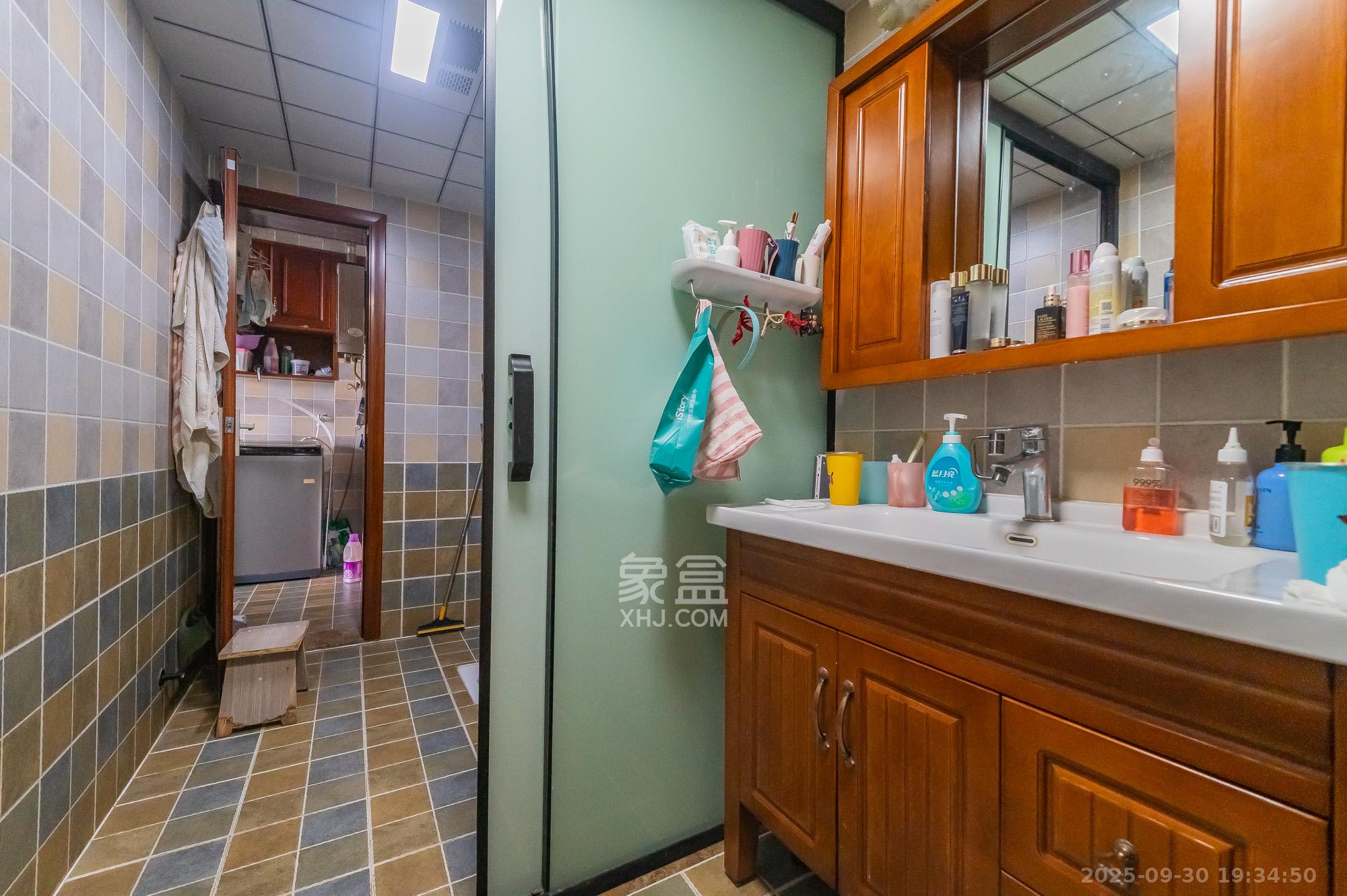 恒基凯旋门三期 3室2厅2卫 106.0万 恒基凯旋门三期 3室2厅2卫 106.0万卫生间