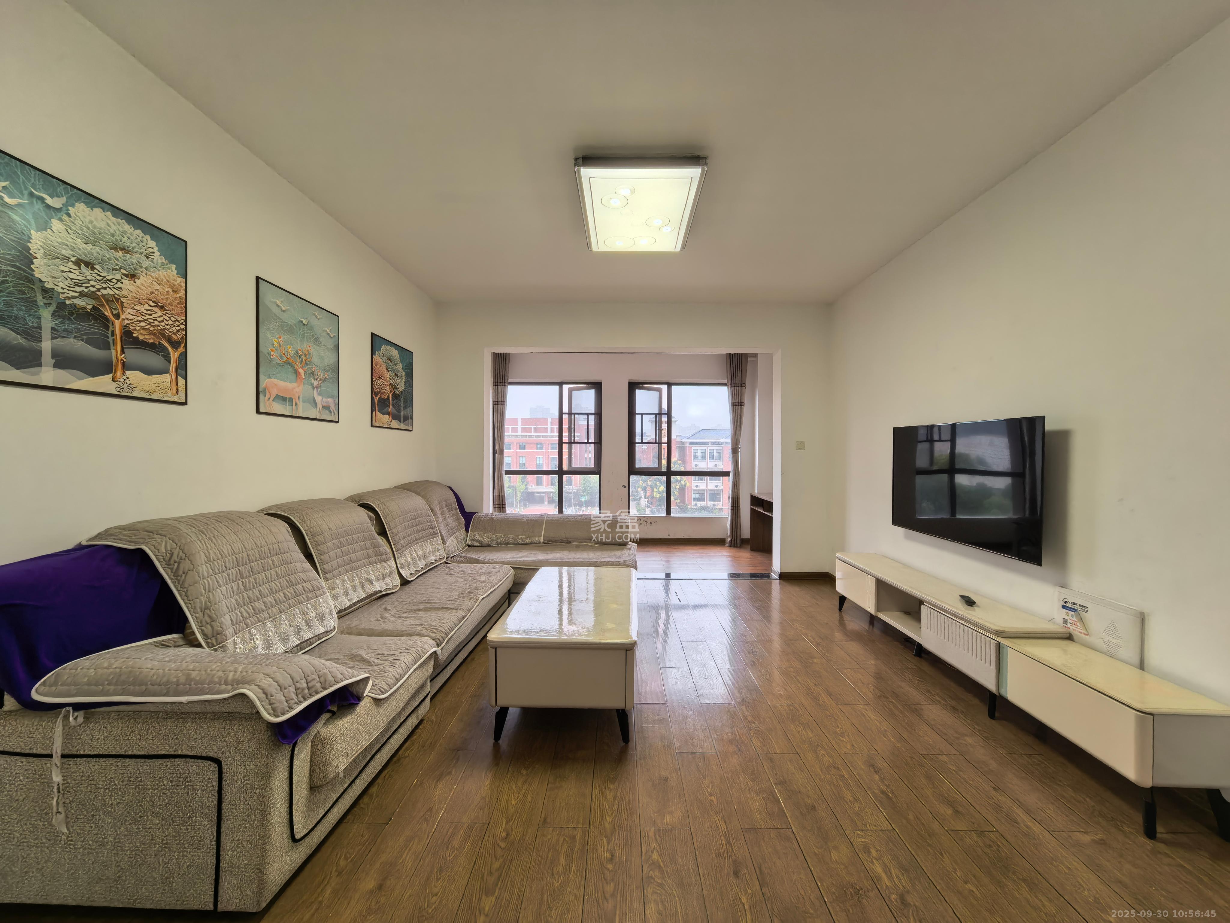 东宜兰园 3室2厅1卫 2500.0元/月 东宜兰园 3室2厅1卫 2500.0元/月室内图