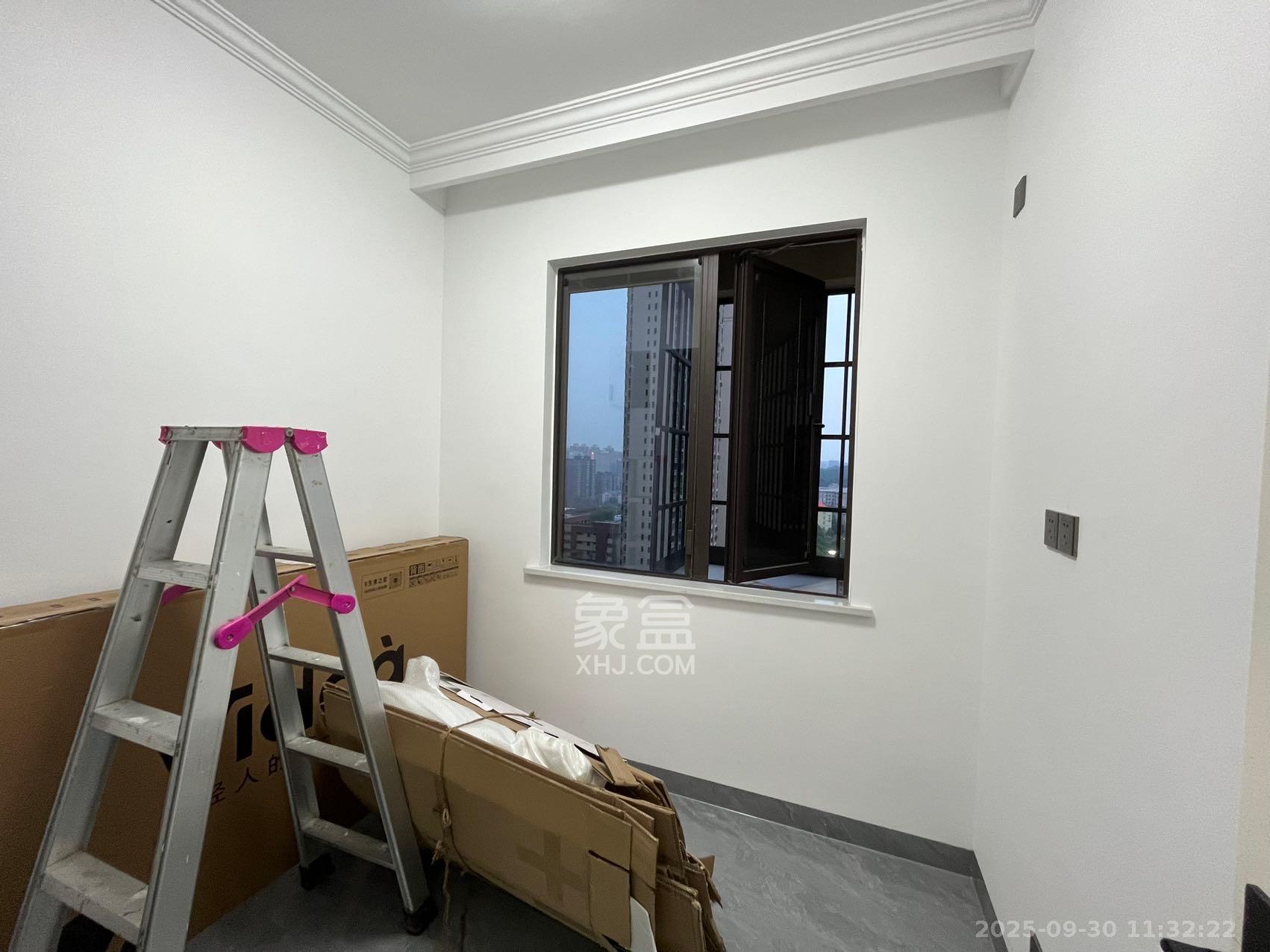 长房明宸府 3室2厅1卫 2500.0元/月 长房明宸府 3室2厅1卫 2500.0元/月室内图