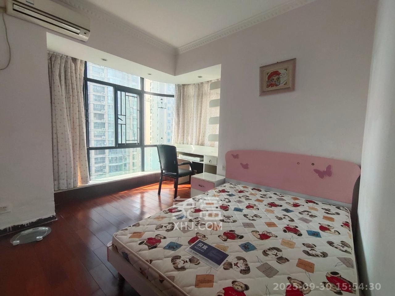 融圣国际  3室1厅2卫    3500.0元/月室内图