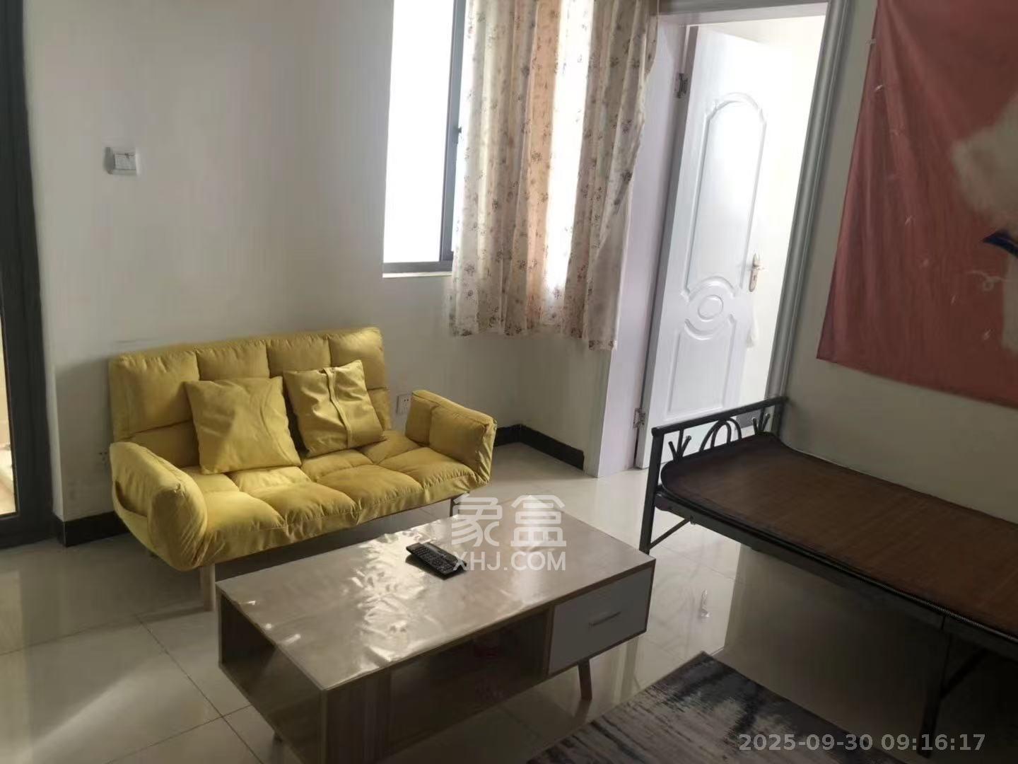 鑫远湘府逸园 1室1厅1卫 1300.0元/月 鑫远湘府逸园 1室1厅1卫 1300.0元/月室内图