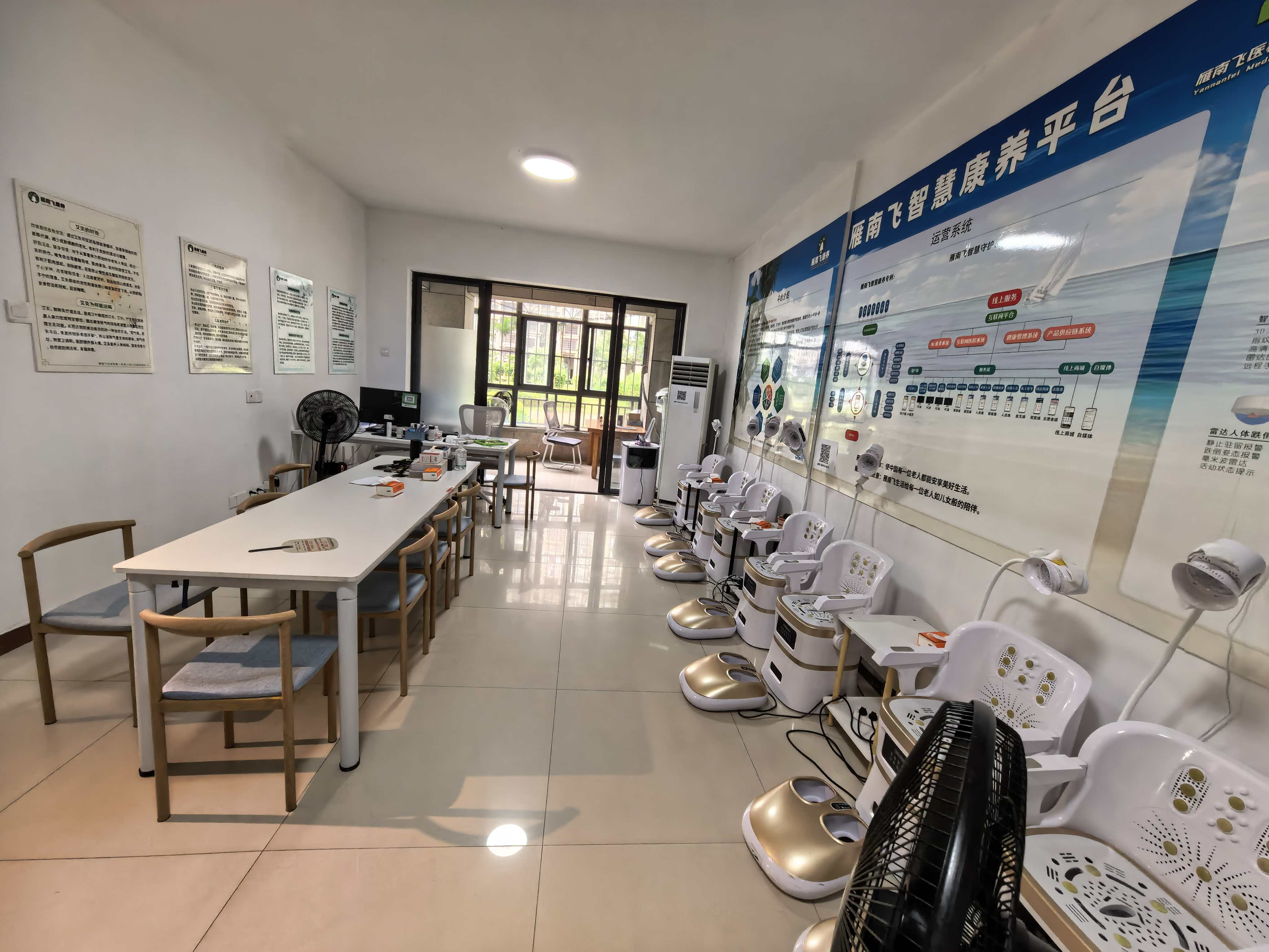 和风江岸 3室2厅2卫 4000.0元/月 和风江岸 3室2厅2卫 4000.0元/月室内图