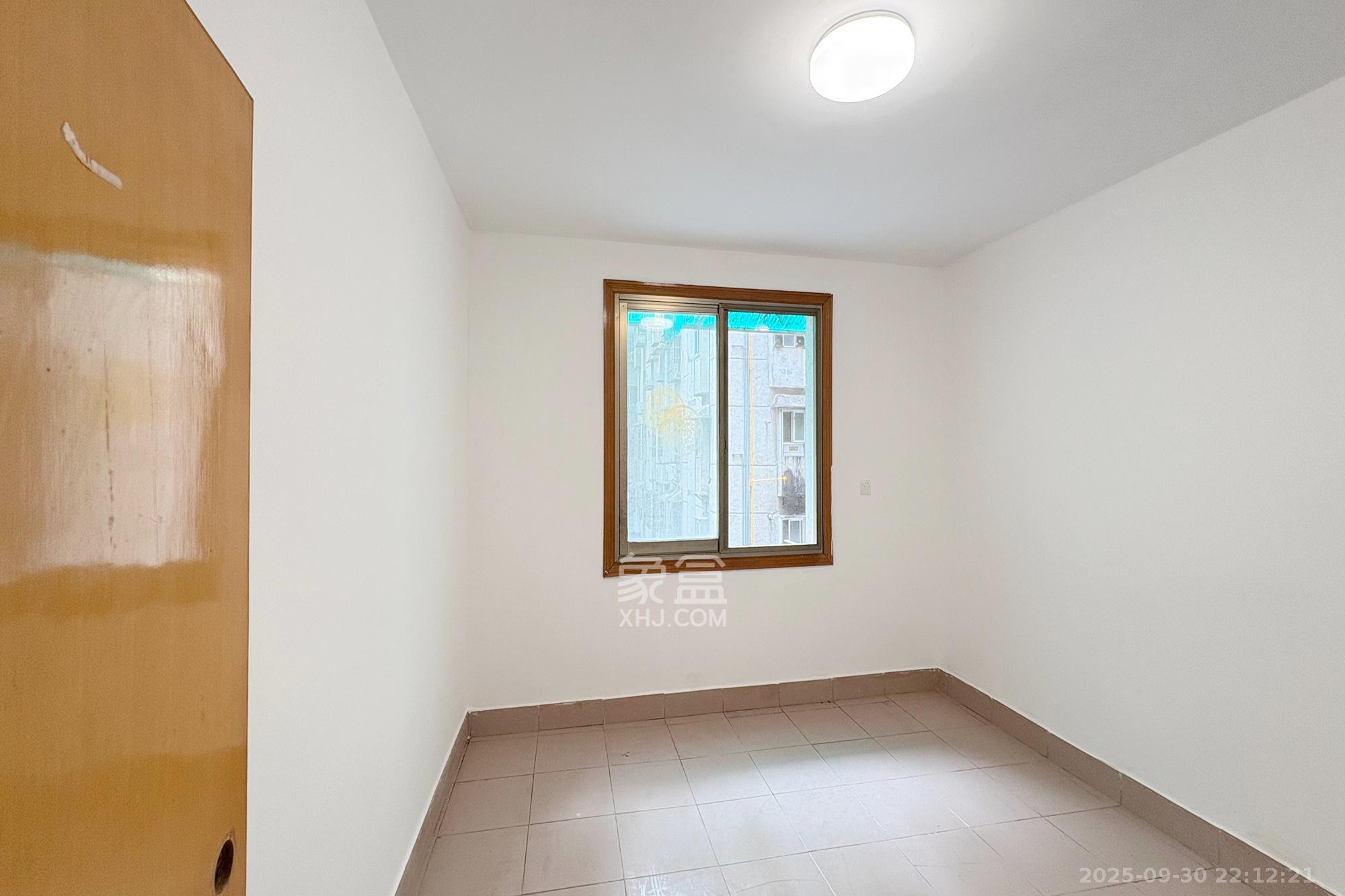 吉景小区  2室1厅1卫    39.8万卧室