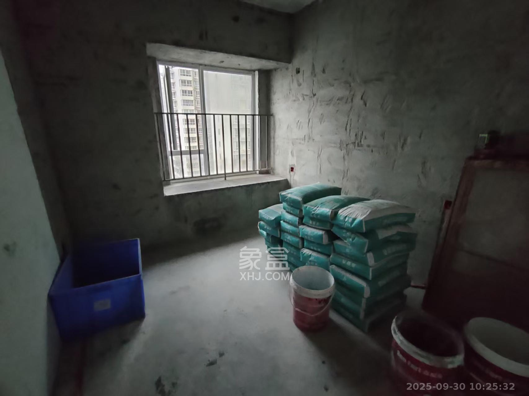 金地格林公馆 3室2厅2卫 3000.0元/月 金地格林公馆 3室2厅2卫 3000.0元/月室内图