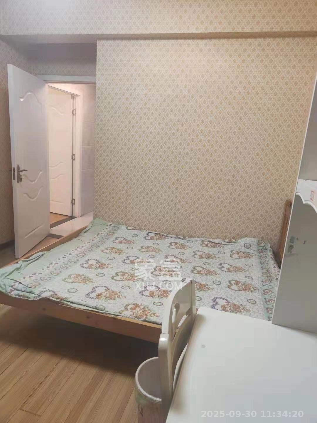 东方银座(东方摩卡) 2室2厅1卫 2100.0元/月 东方银座(东方摩卡) 2室2厅1卫 2100.0元/月室内图