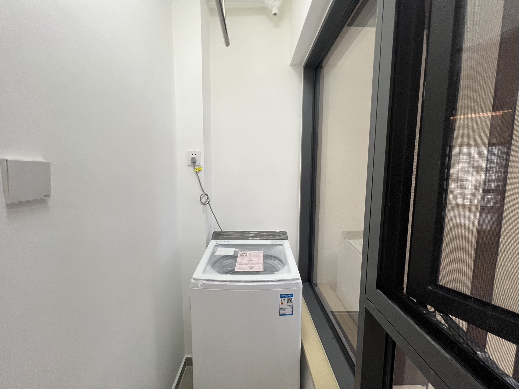 金湖壹号  2室1厅1卫   3600.00元/月室内图