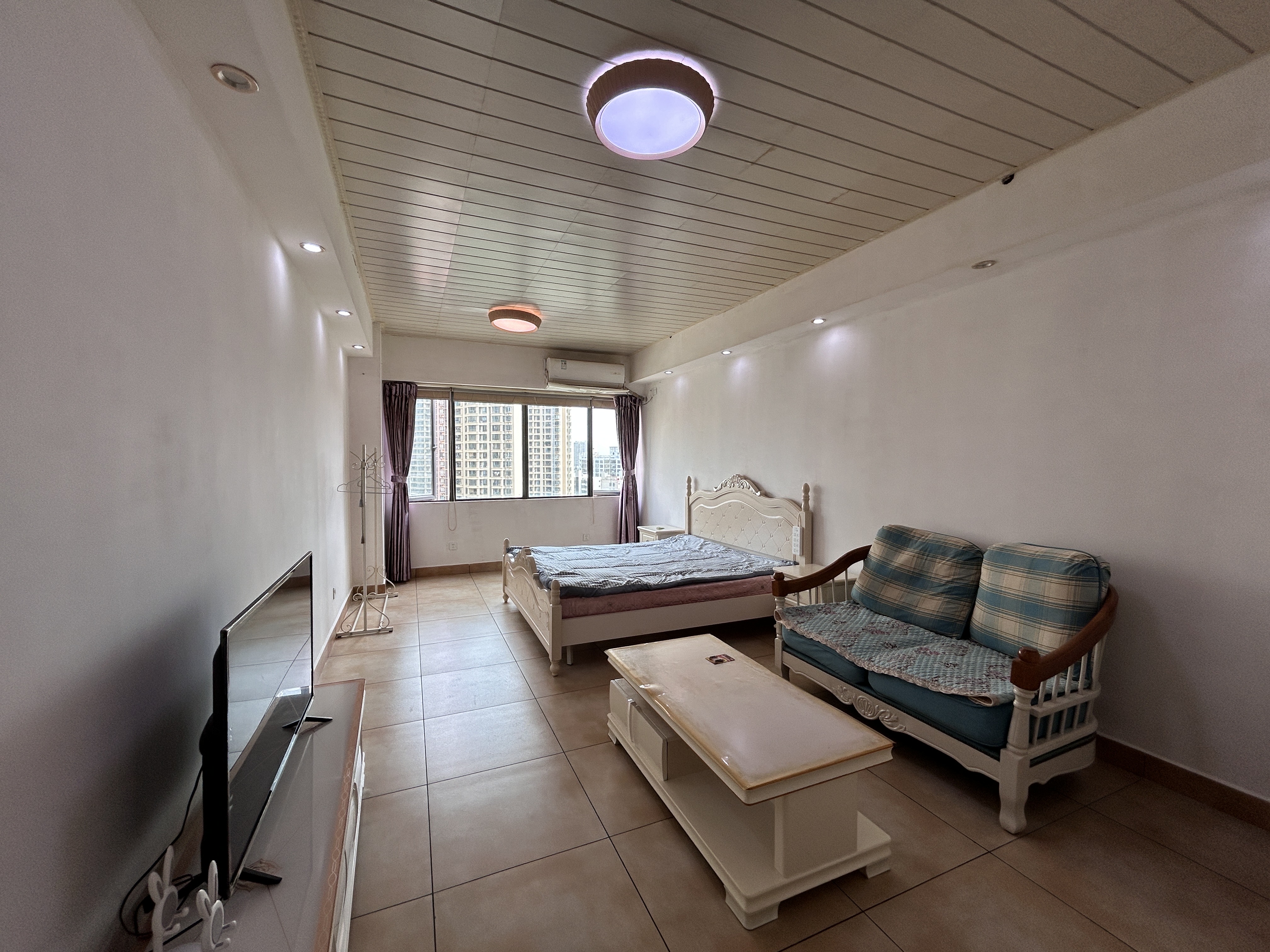 国兴城(B区) 1室1厅1卫 1300.0元/月 国兴城(B区) 1室1厅1卫 1300.0元/月室内图