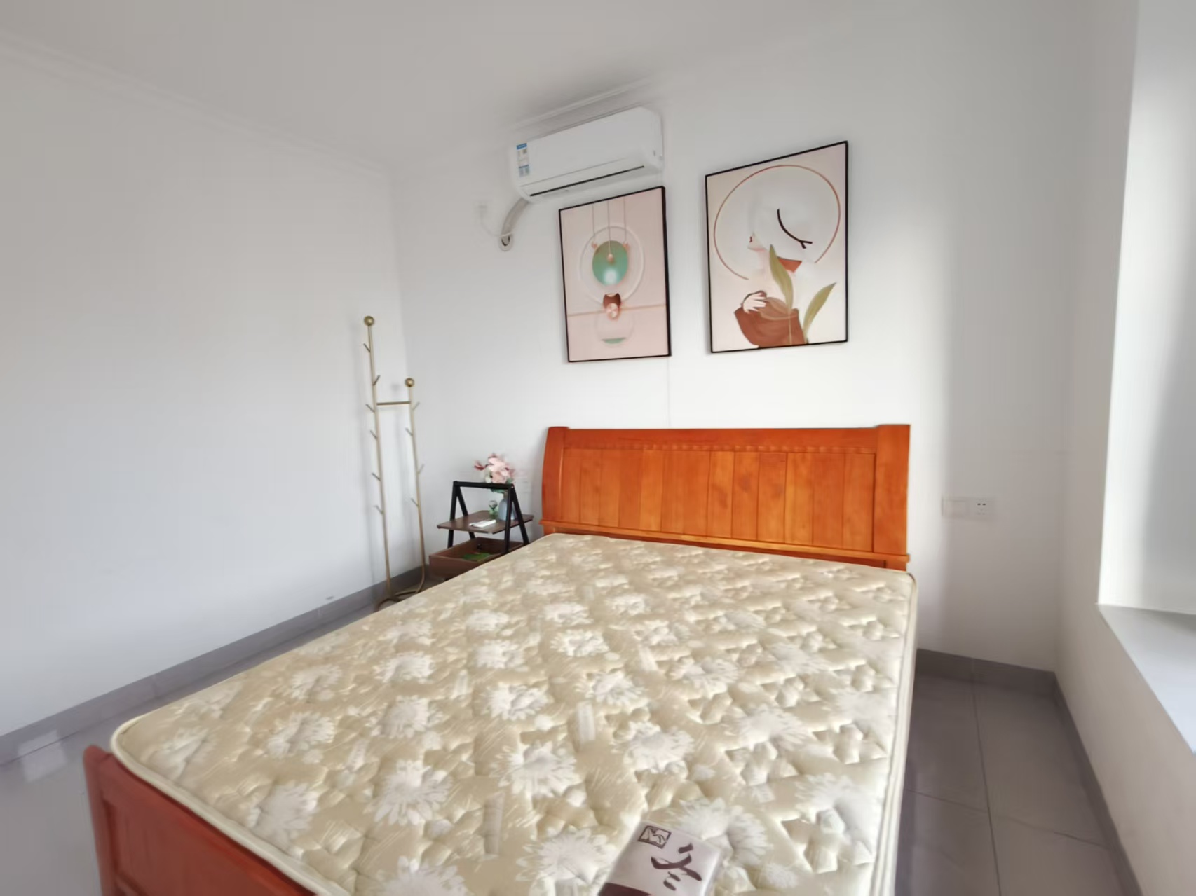 绿地海德公馆 3室2厅1卫 3300.0元/月 绿地海德公馆 3室2厅1卫 3300.0元/月室内图