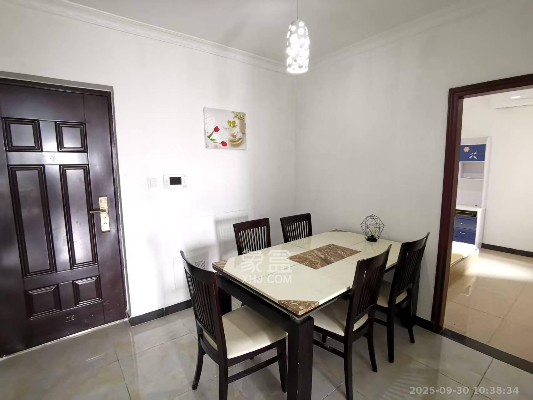 金地格林公馆 3室2厅1卫 2200.0元/月 金地格林公馆 3室2厅1卫 2200.0元/月室内图